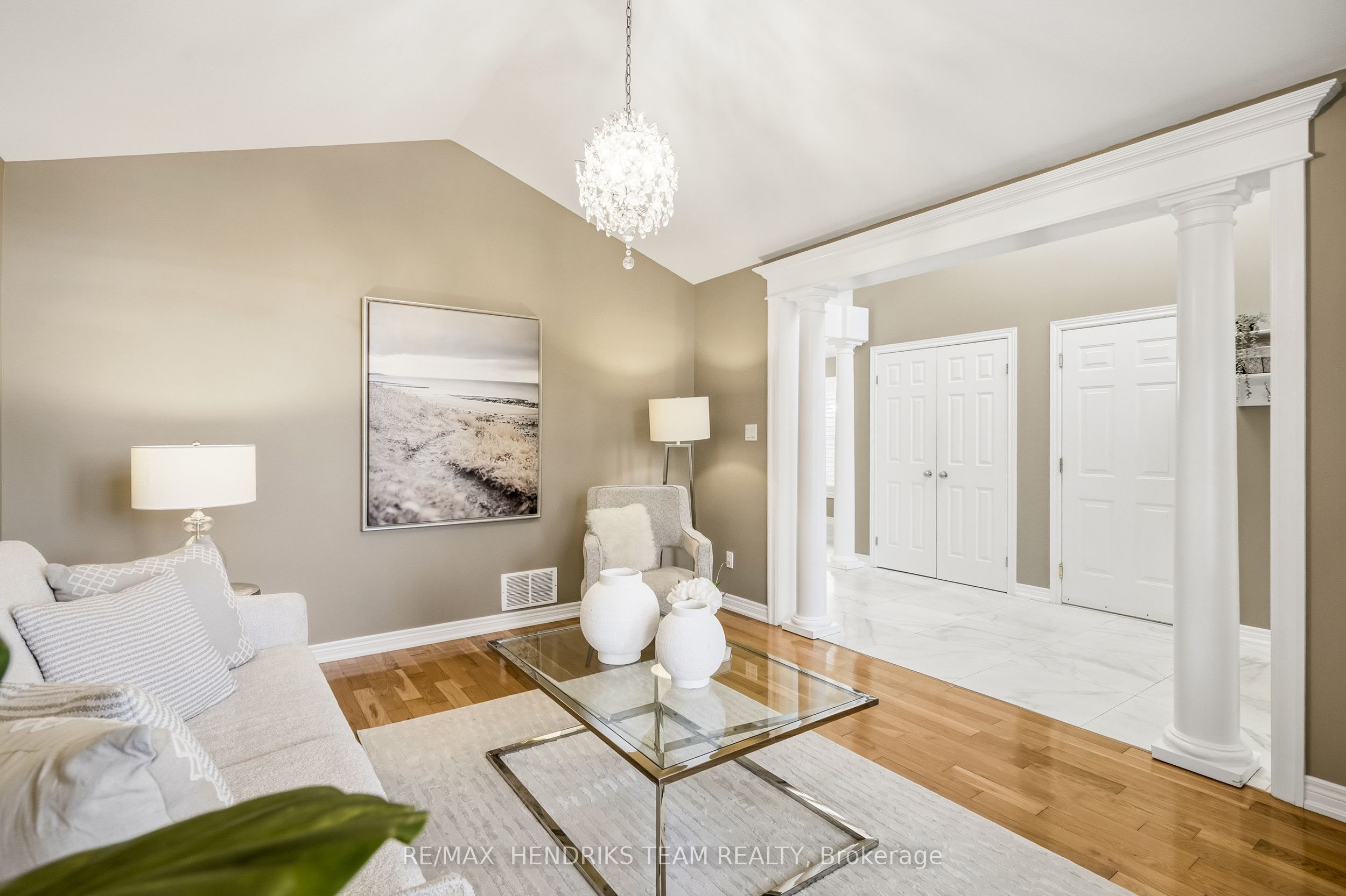 17 First Street Louth Property Photo 7