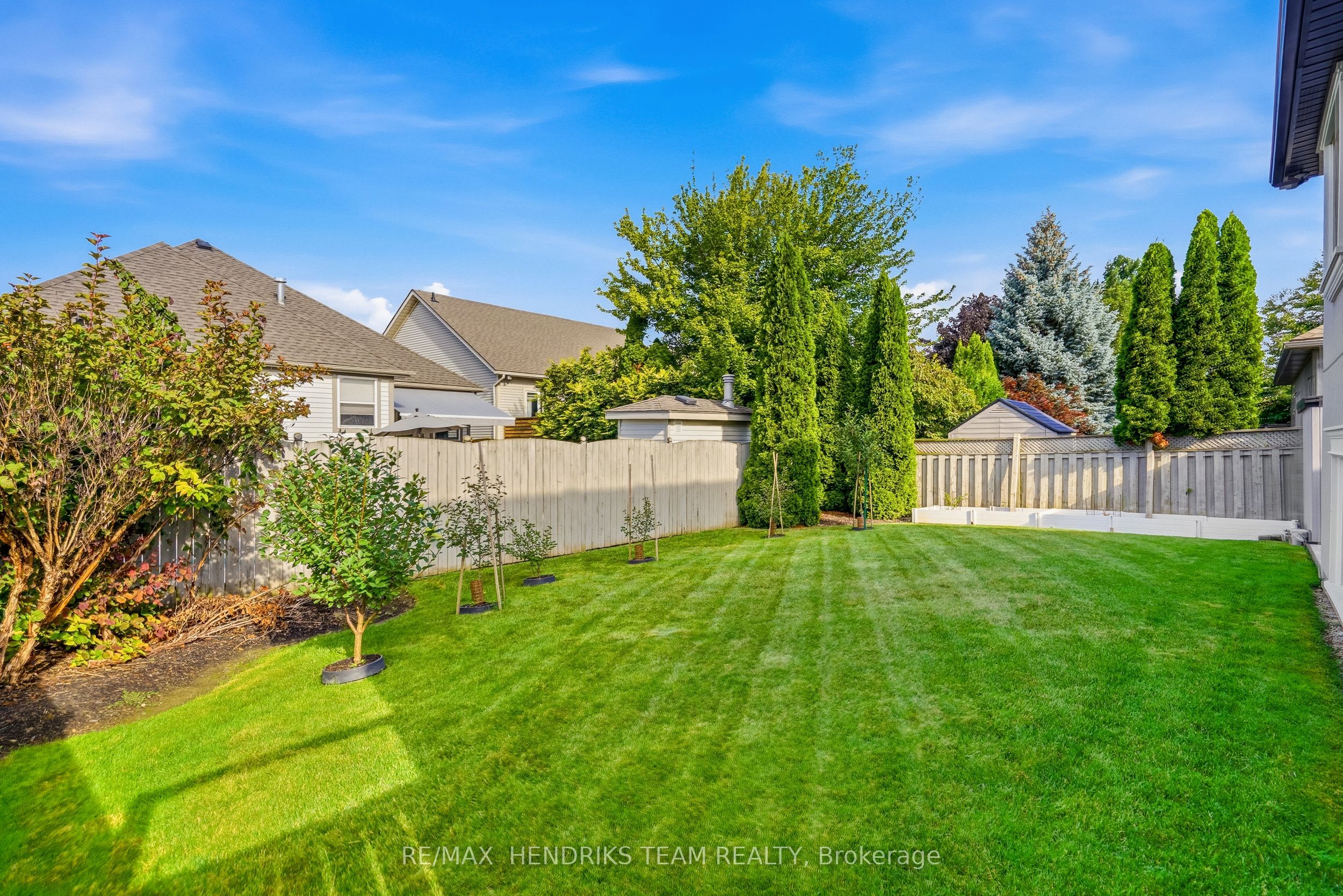 17 First Street Louth Property Photo 35
