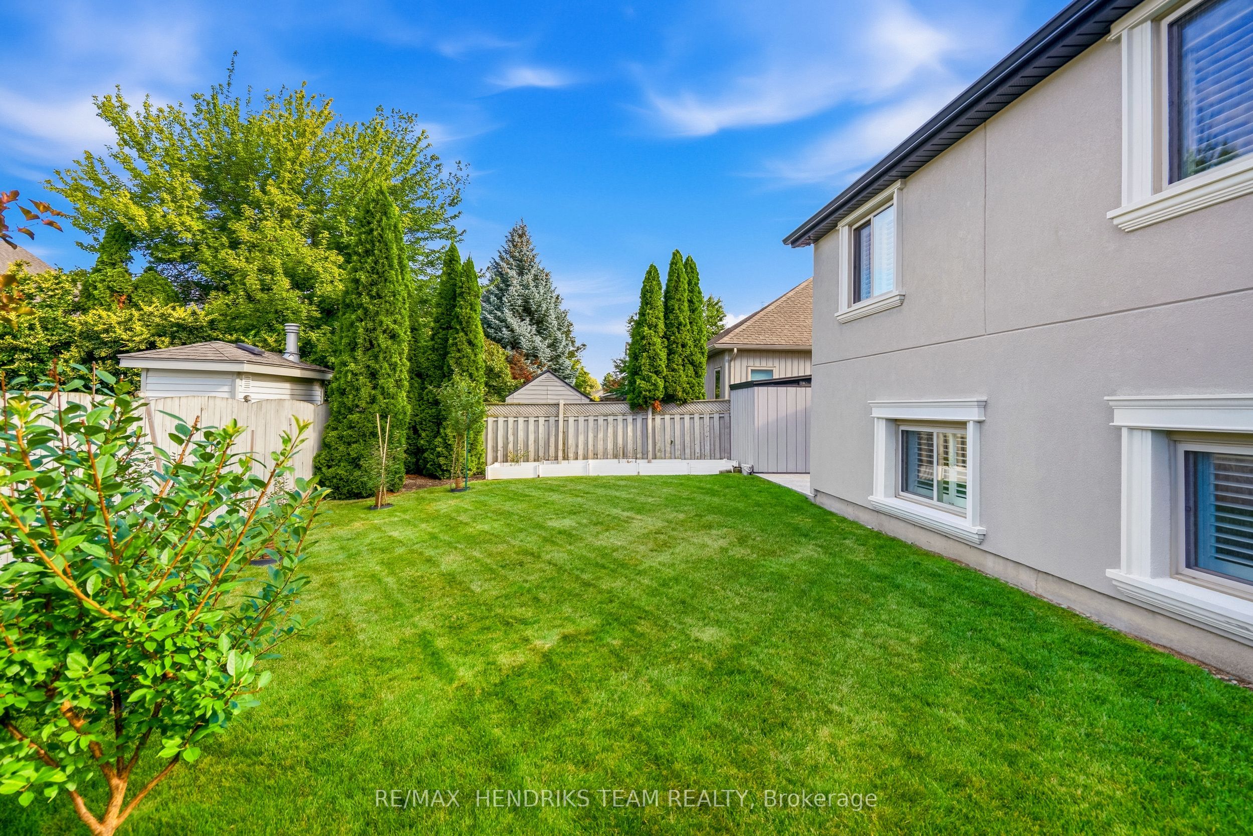17 First Street Louth Property Photo 36