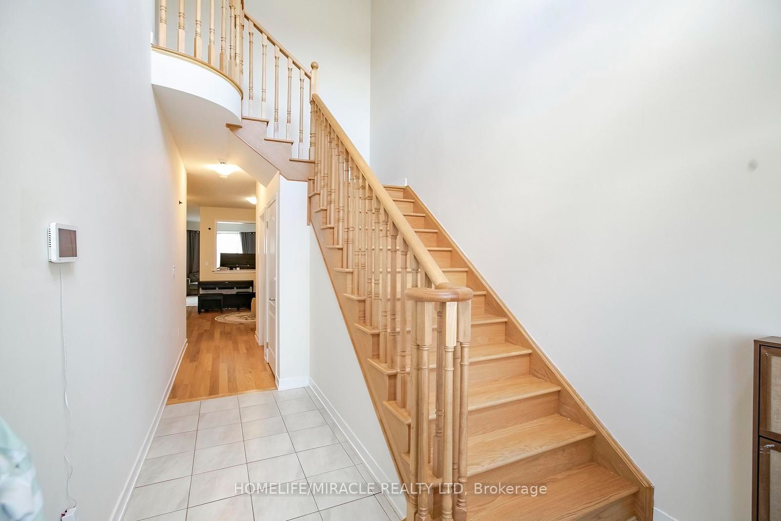 106 Higgins Avenue Property Photo 9