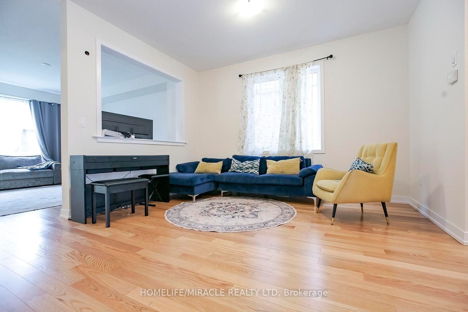 106 Higgins Avenue Property Photo 11