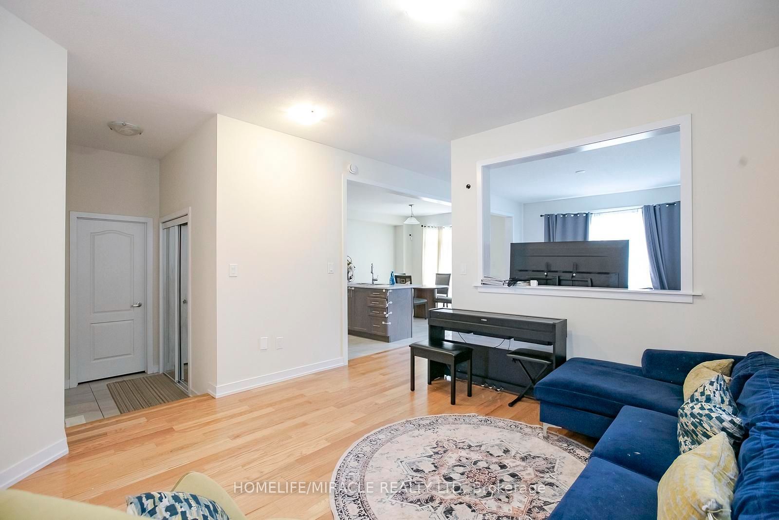 106 Higgins Avenue Property Photo 13