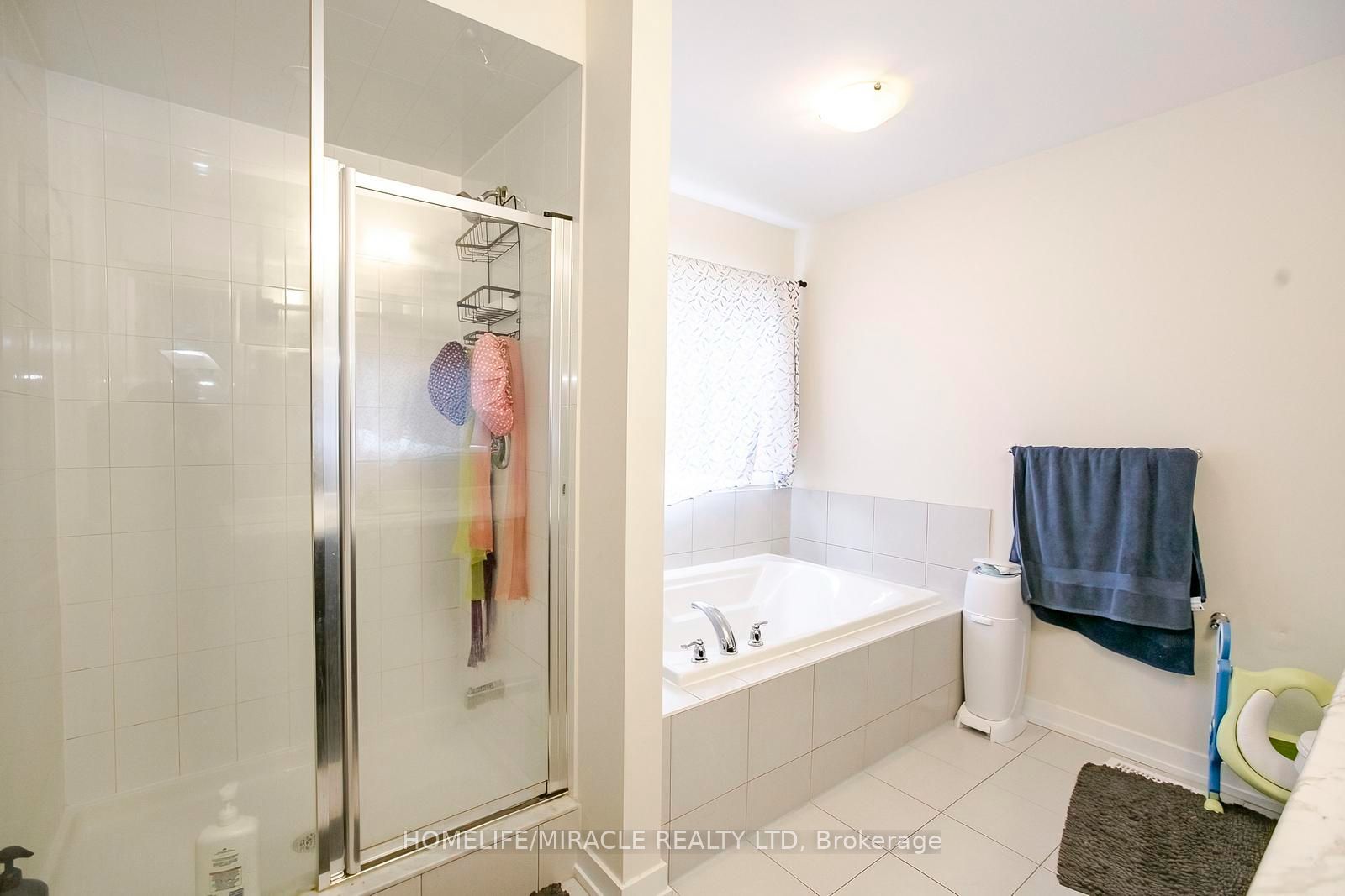 106 Higgins Avenue Property Photo 33