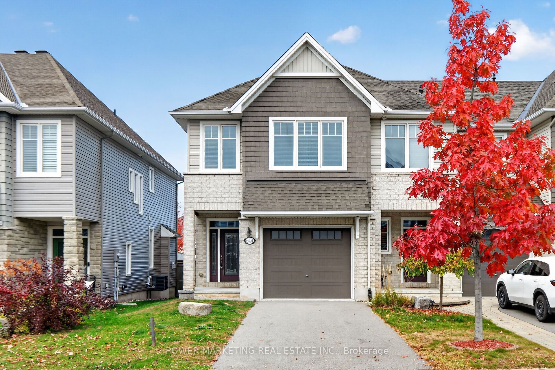 644 Cartographe Street Property Photo 1