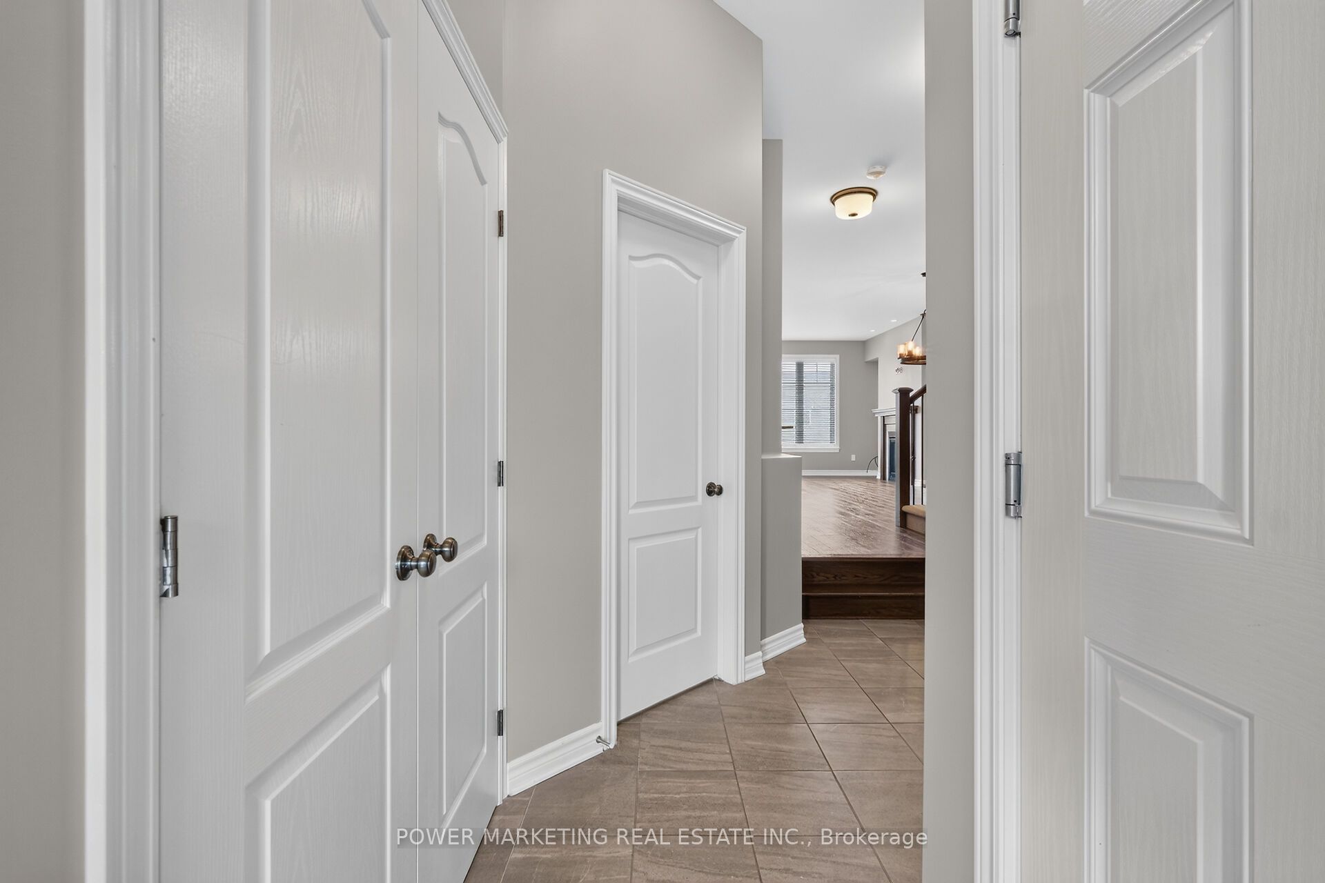 644 Cartographe Street Property Photo 5