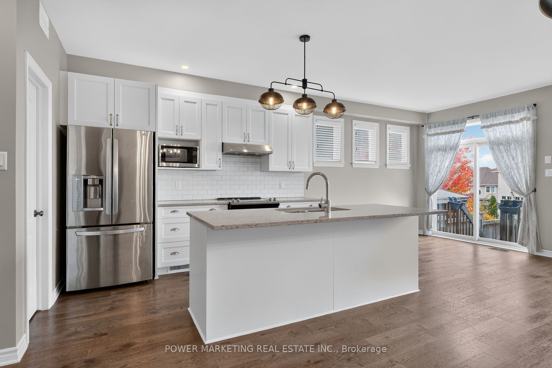 644 Cartographe Street Property Photo 13