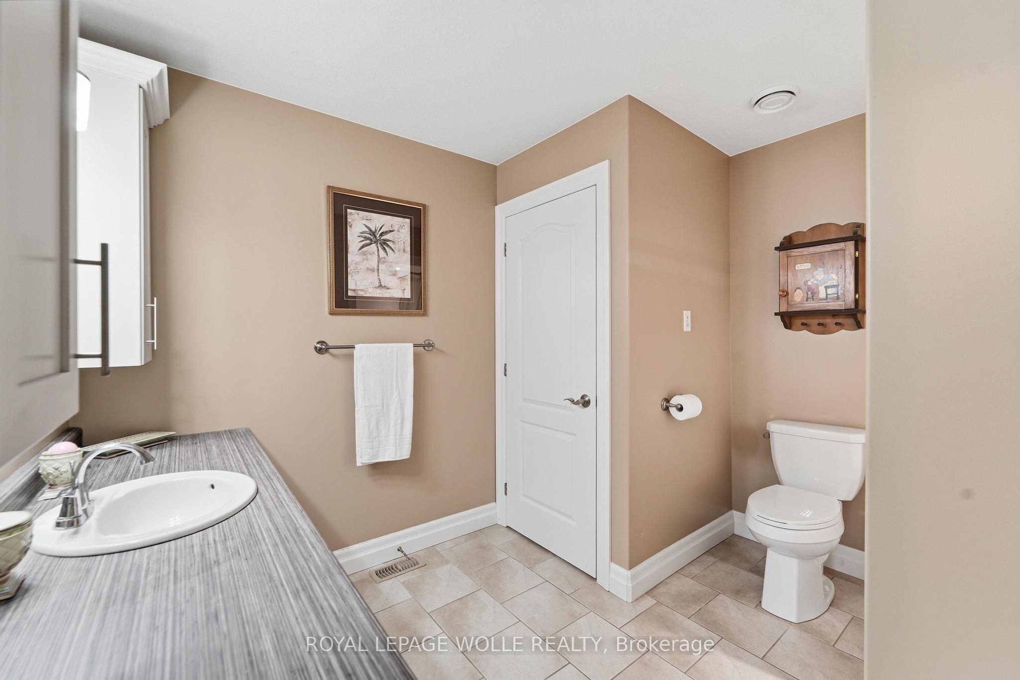10 Nyah Court Property Photo 21