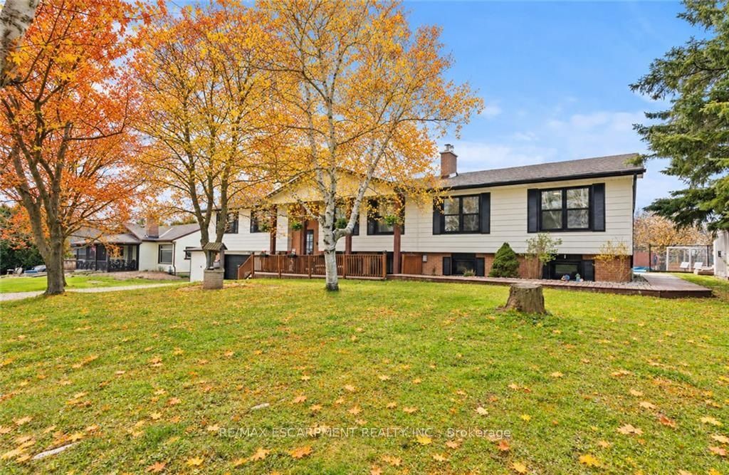 5090 Blackheath Road Property Photo 38