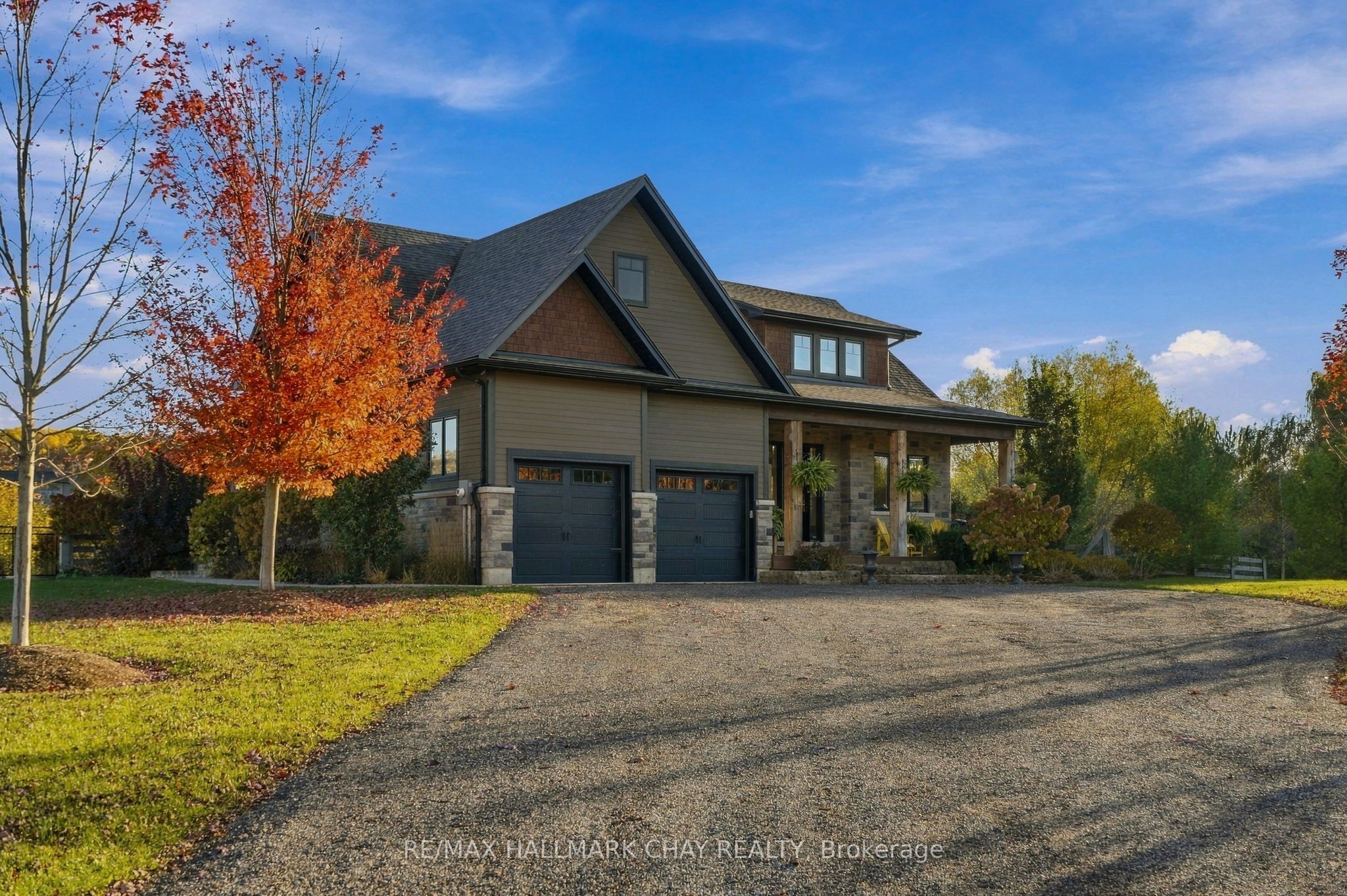667312 20th Side Road Property Photo 4