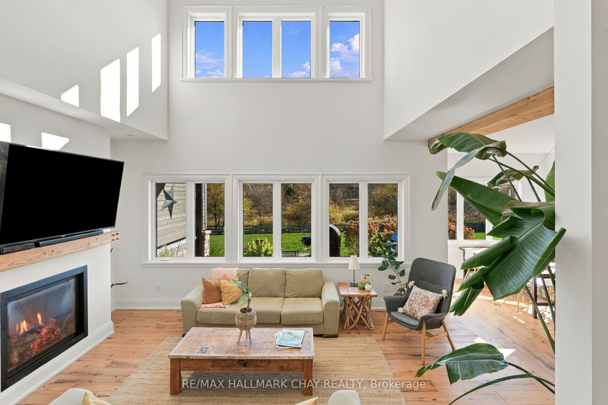667312 20th Side Road Property Photo 19