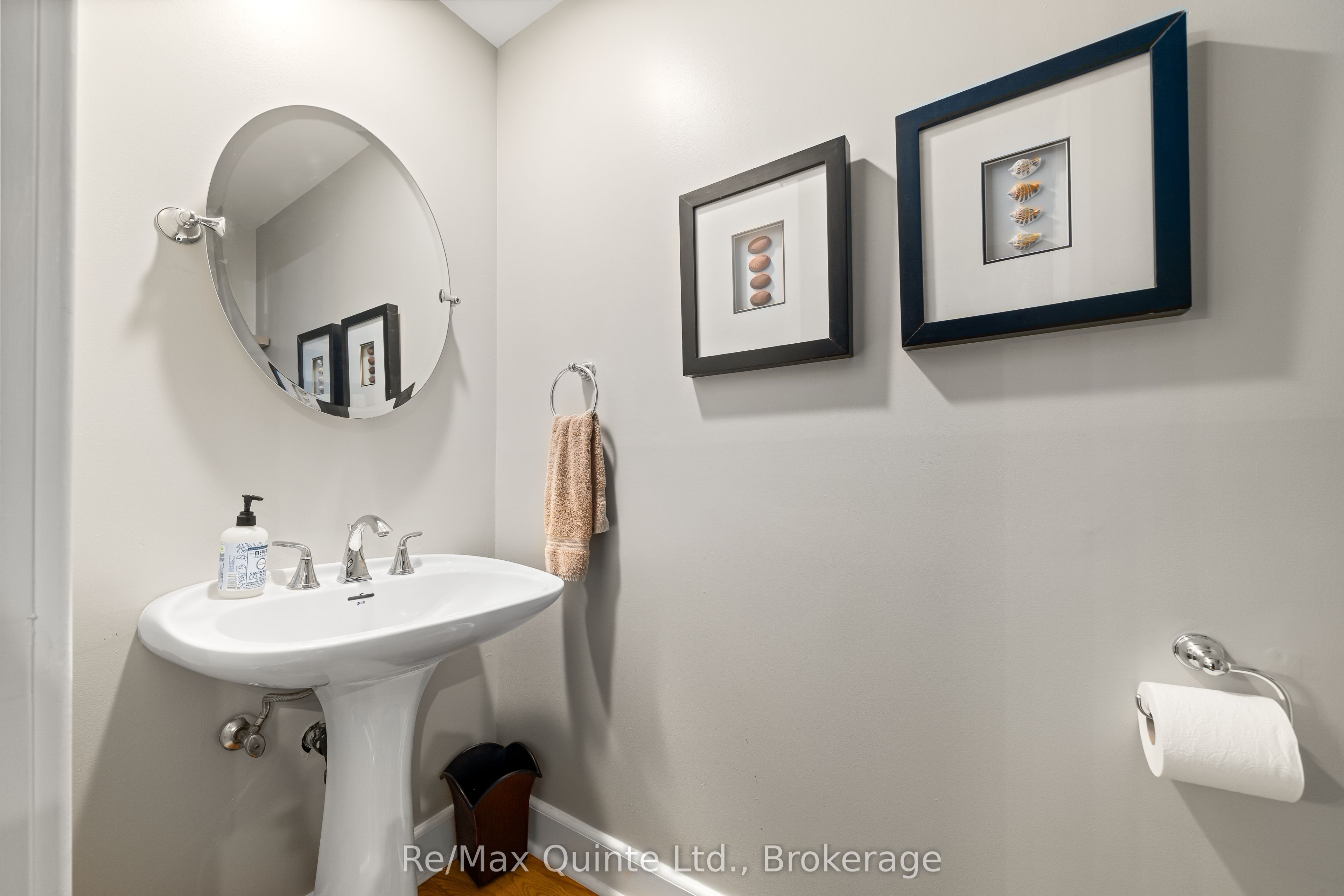 99 Bridge Street E 5 Property Photo 18