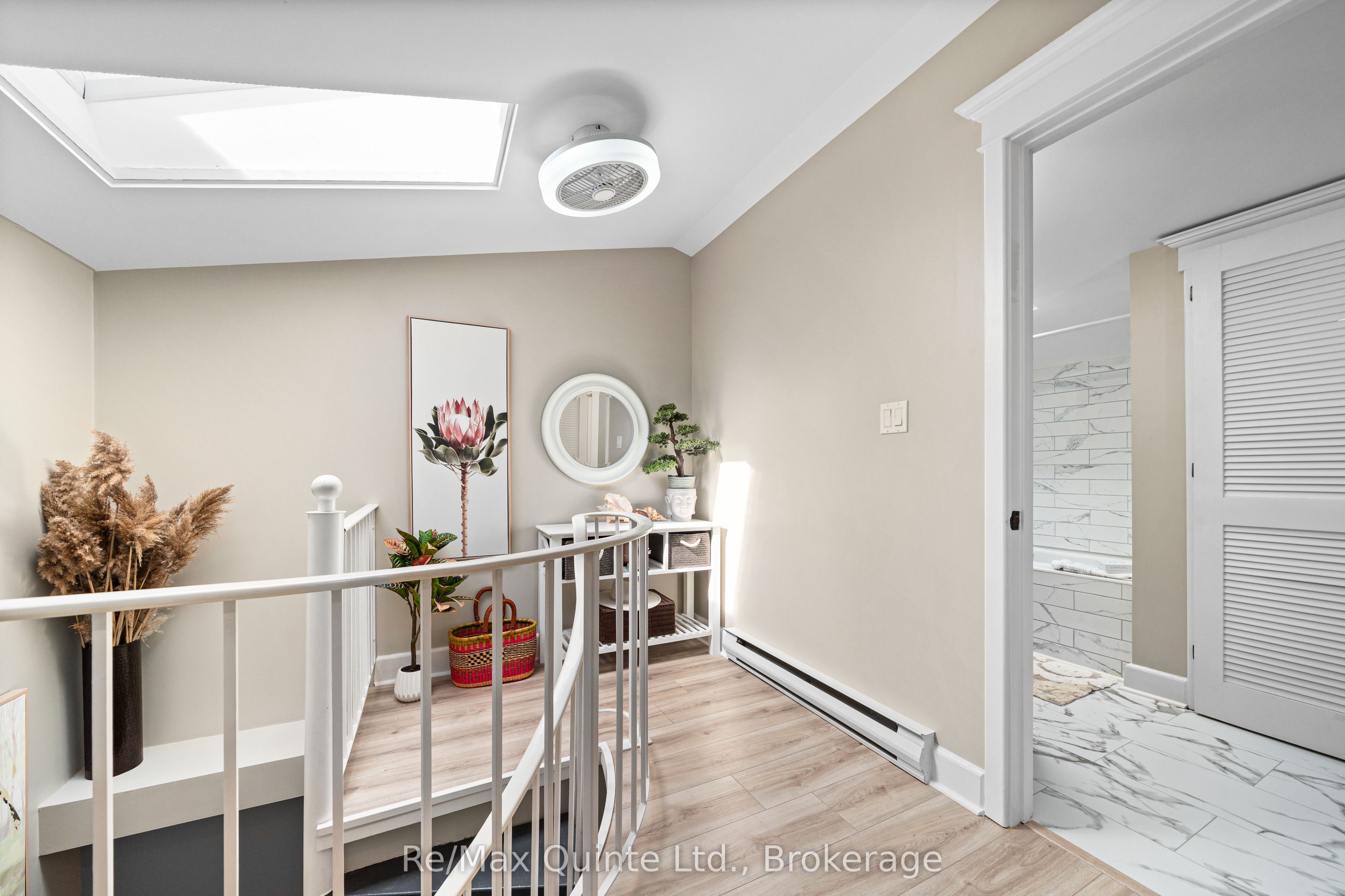 99 Bridge Street E 5 Property Photo 20