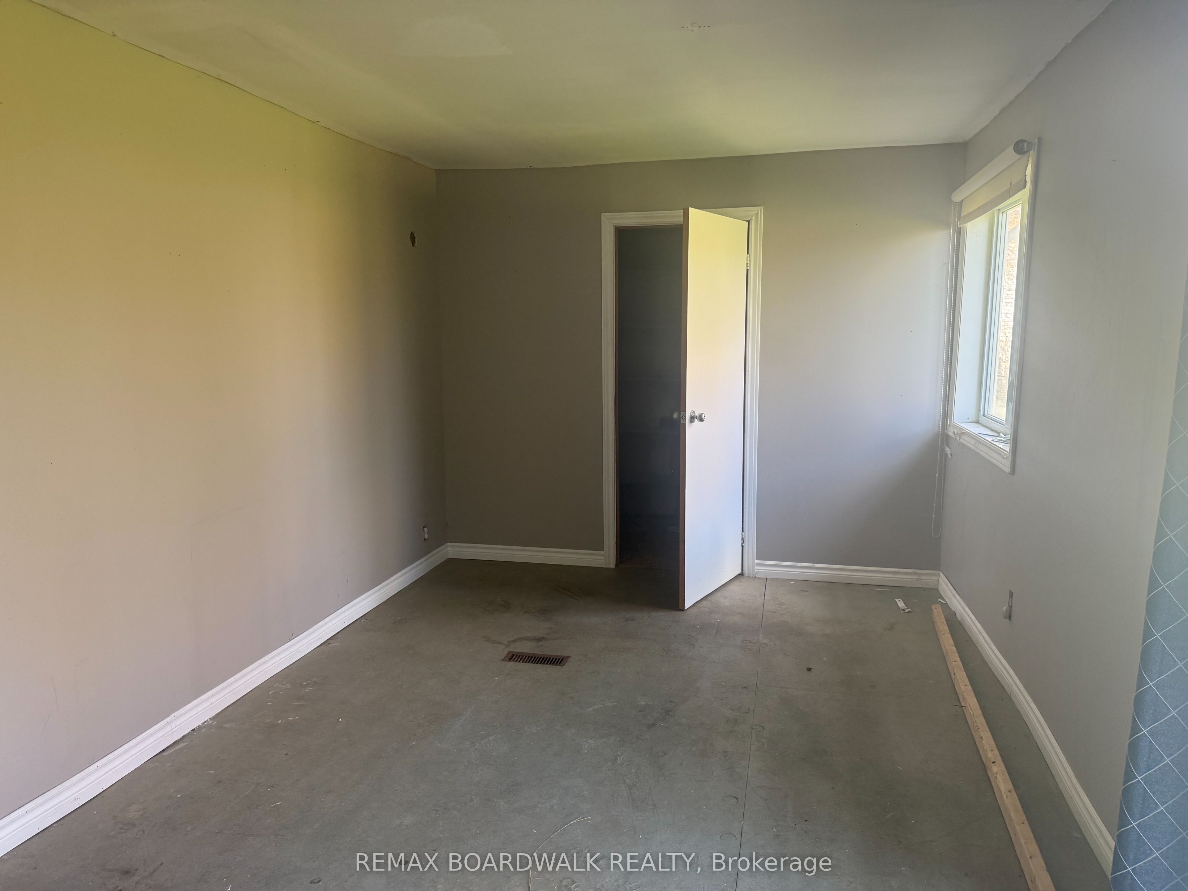 2415 Du Lac Road Property Photo 7