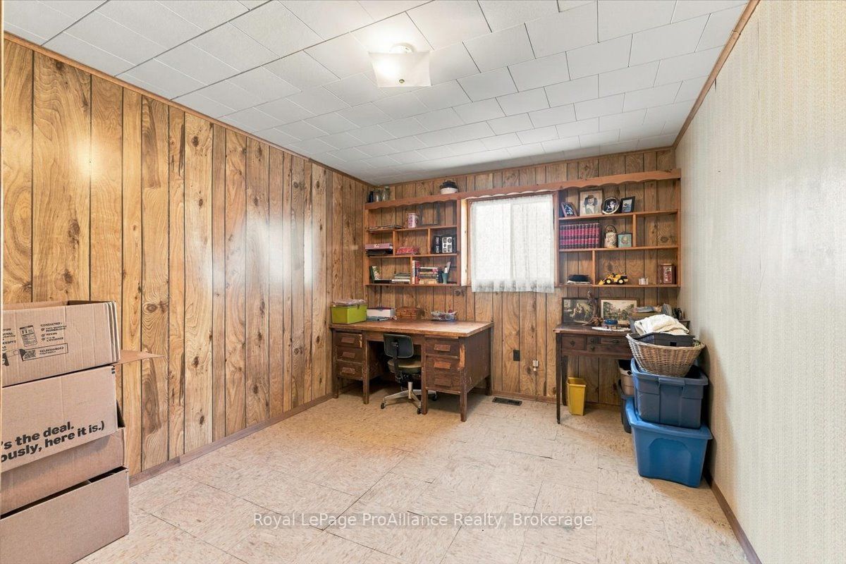 2096 Hollowview Road Property Photo 22