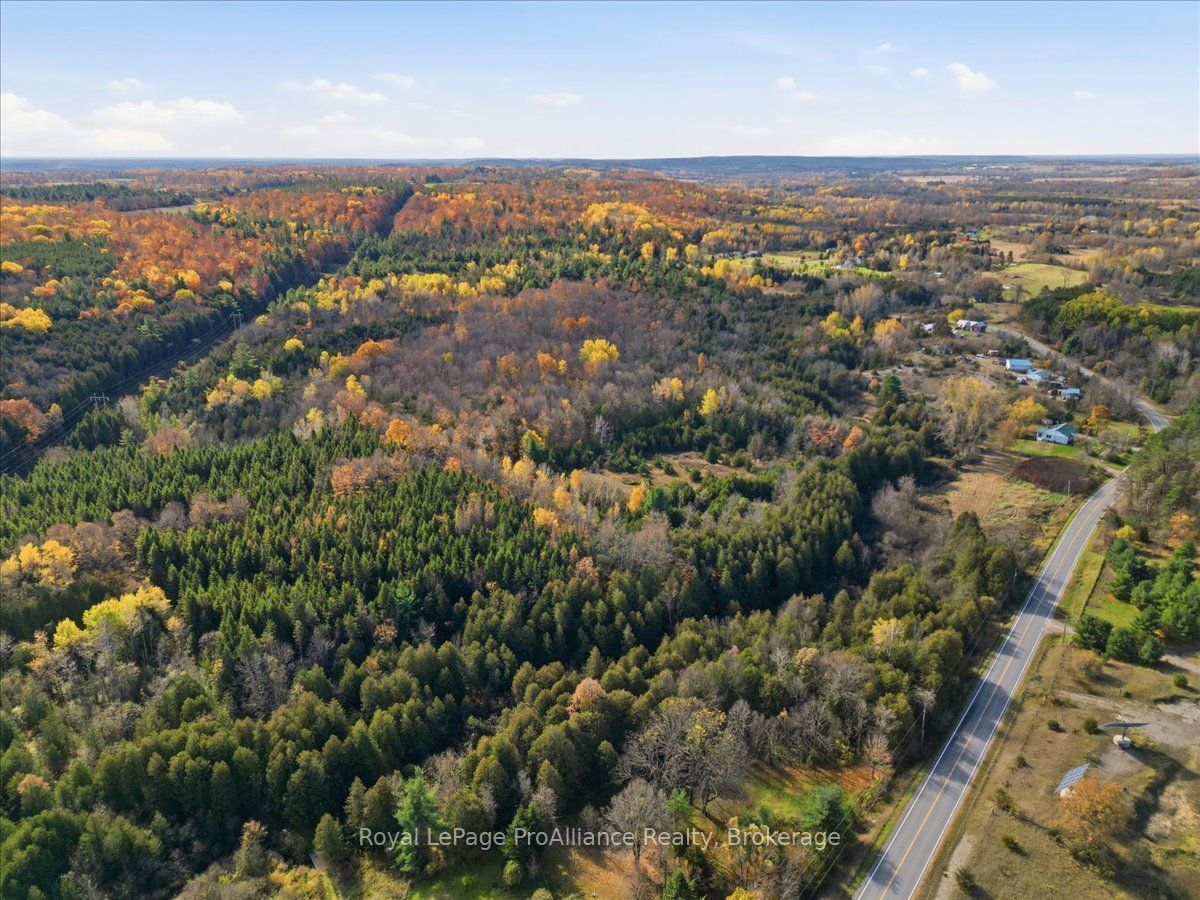 2096 Hollowview Road Property Photo 26