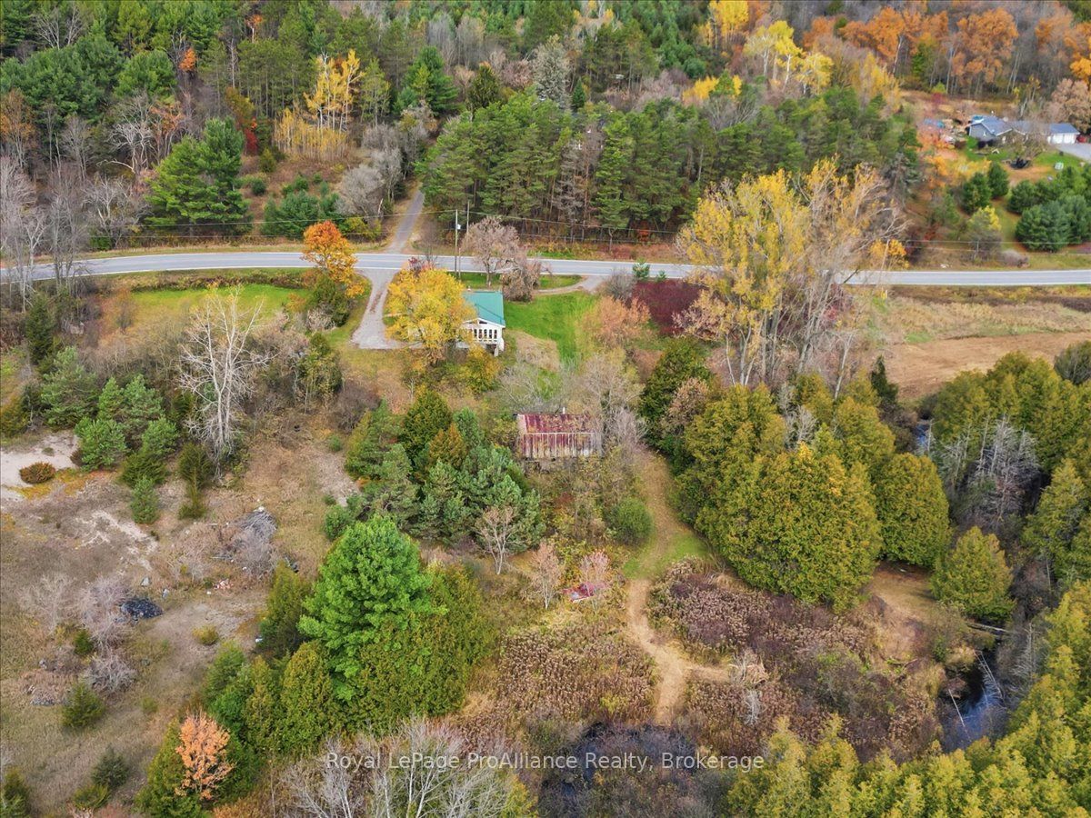 2096 Hollowview Road Property Photo 28