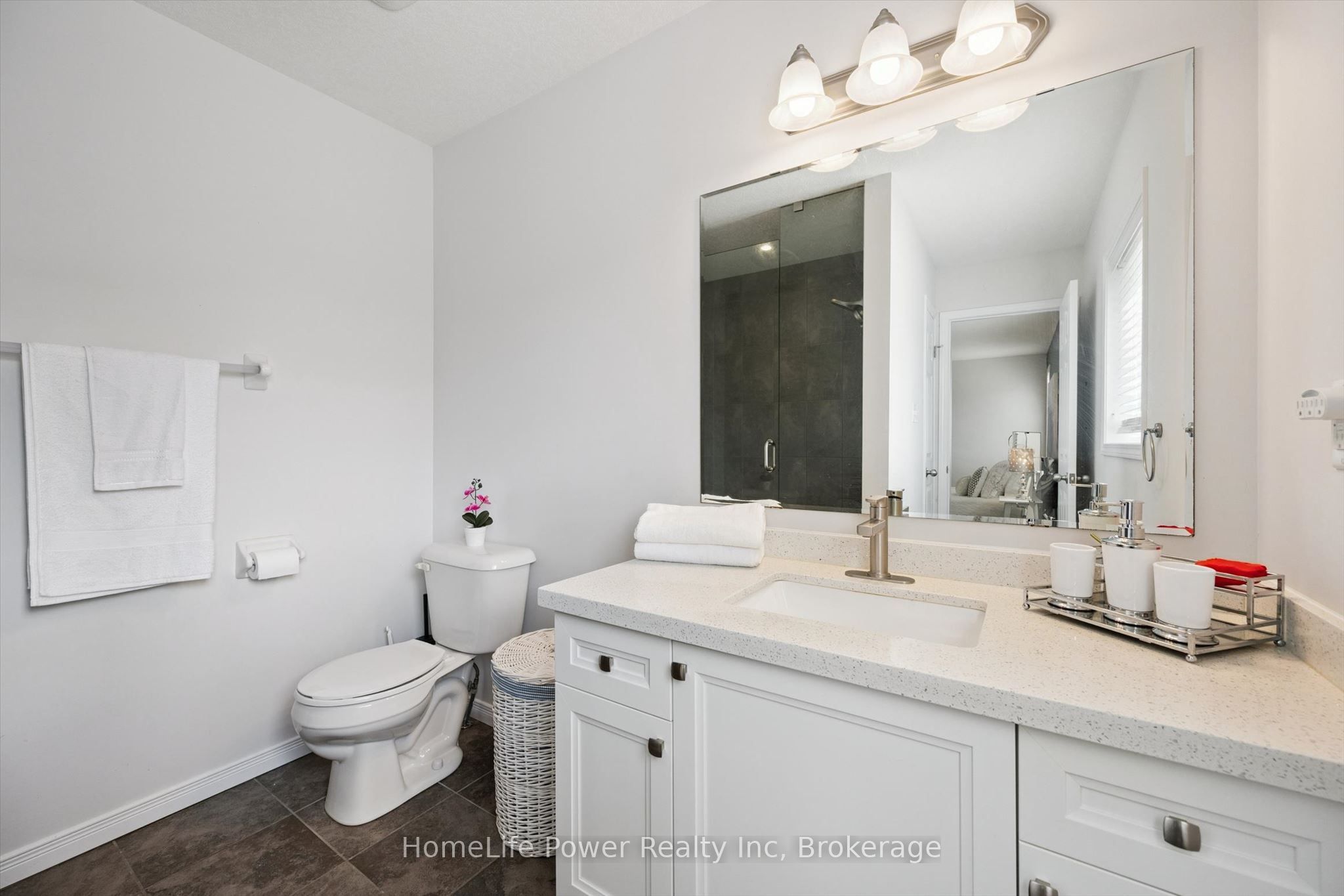 360 Freure Drive Property Photo 20