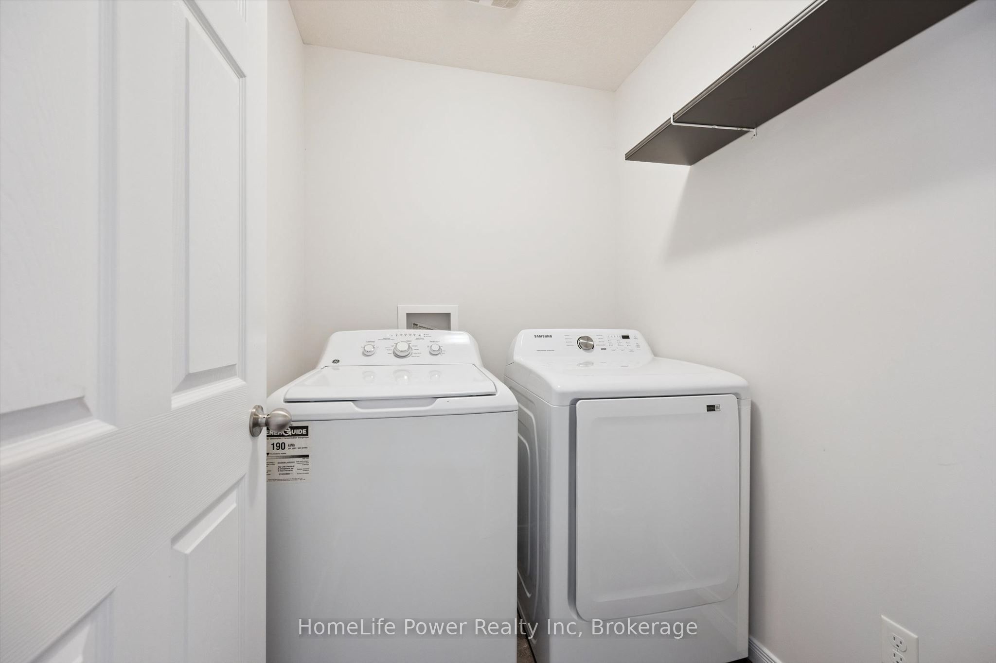 360 Freure Drive Property Photo 21