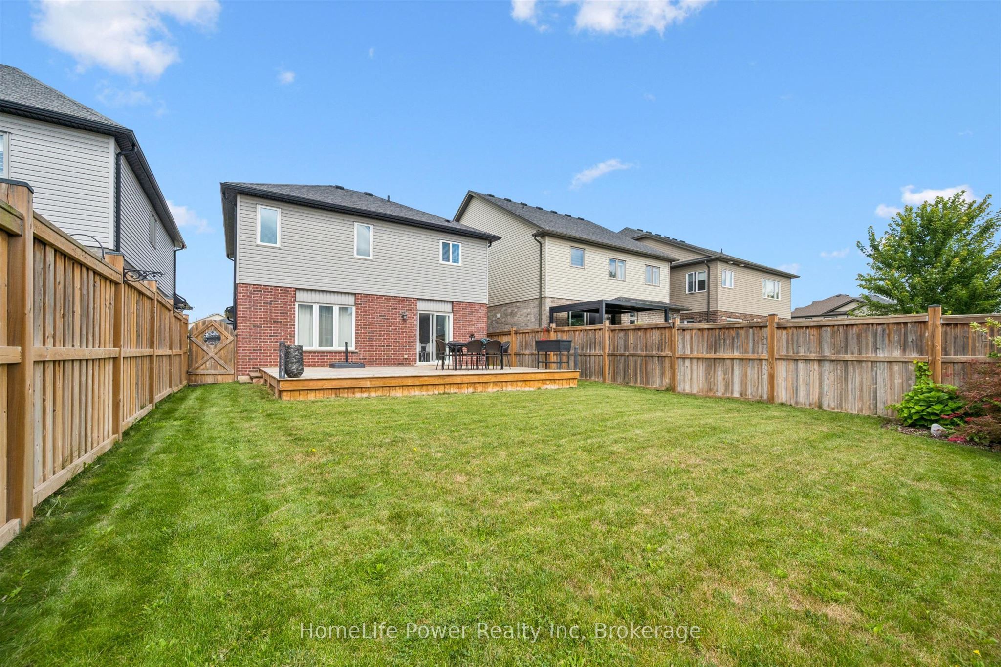 360 Freure Drive Property Photo 26