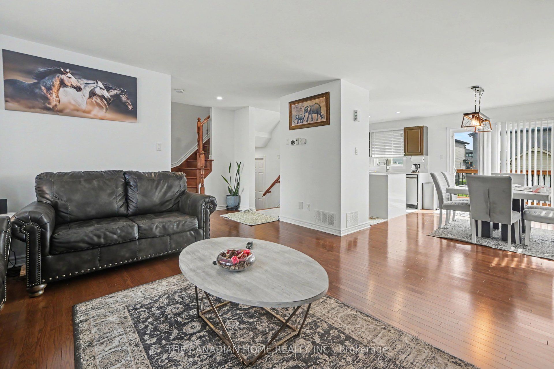 150 Bordeau Street Property Photo 5