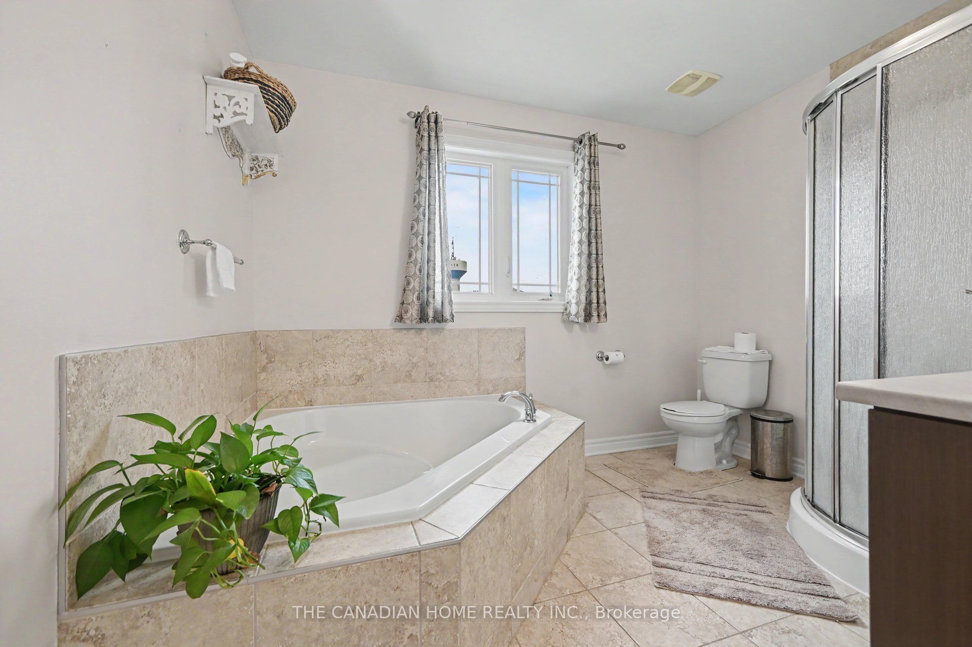 150 Bordeau Street Property Photo 21