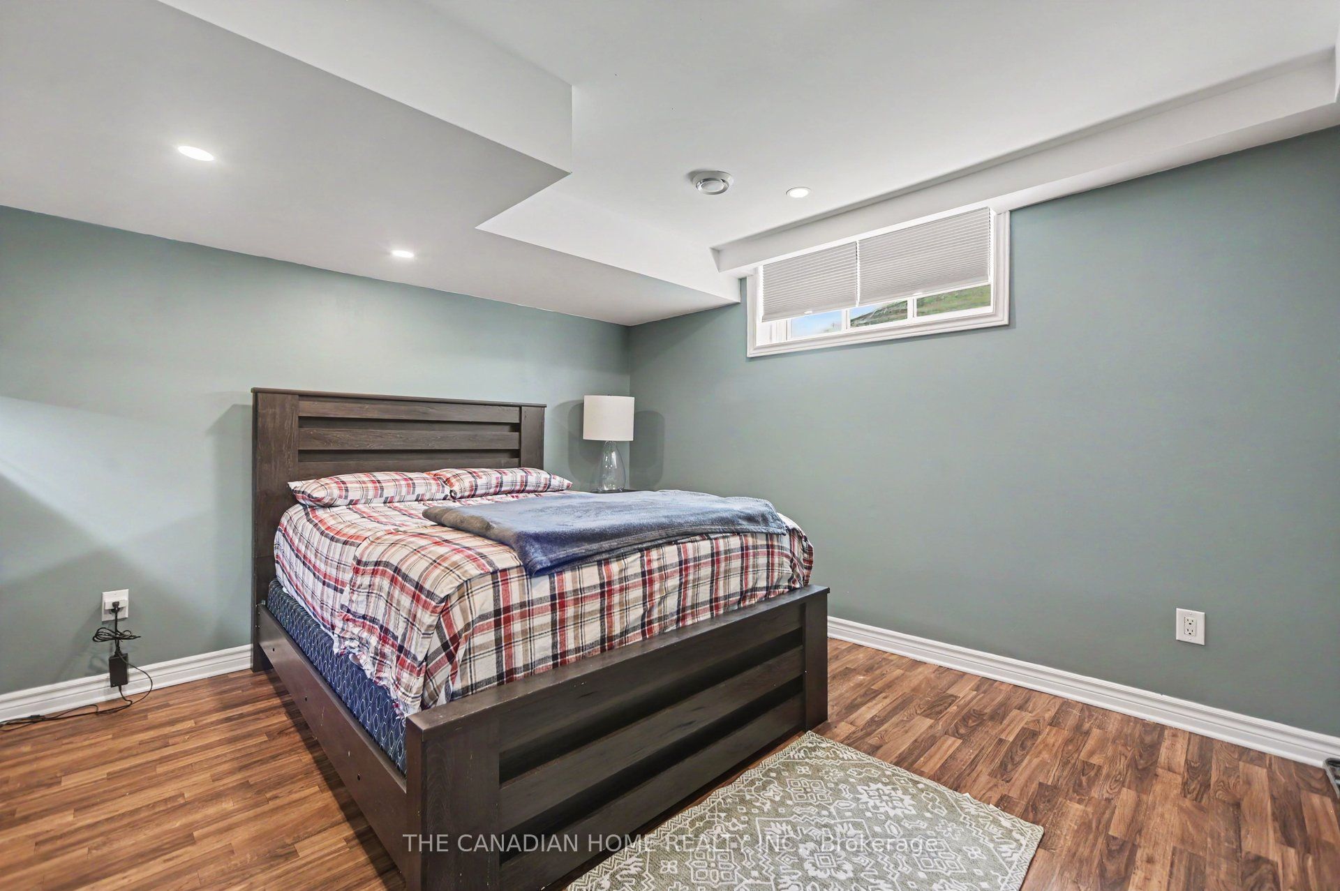 150 Bordeau Street Property Photo 28