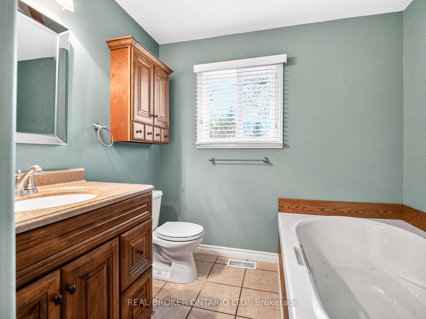 3176 Evadere Avenue Property Photo 7