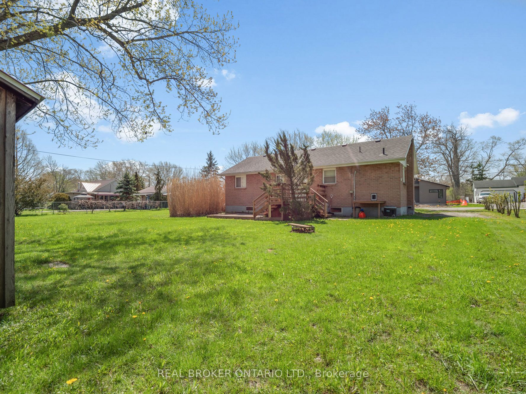 3176 Evadere Avenue Property Photo 27