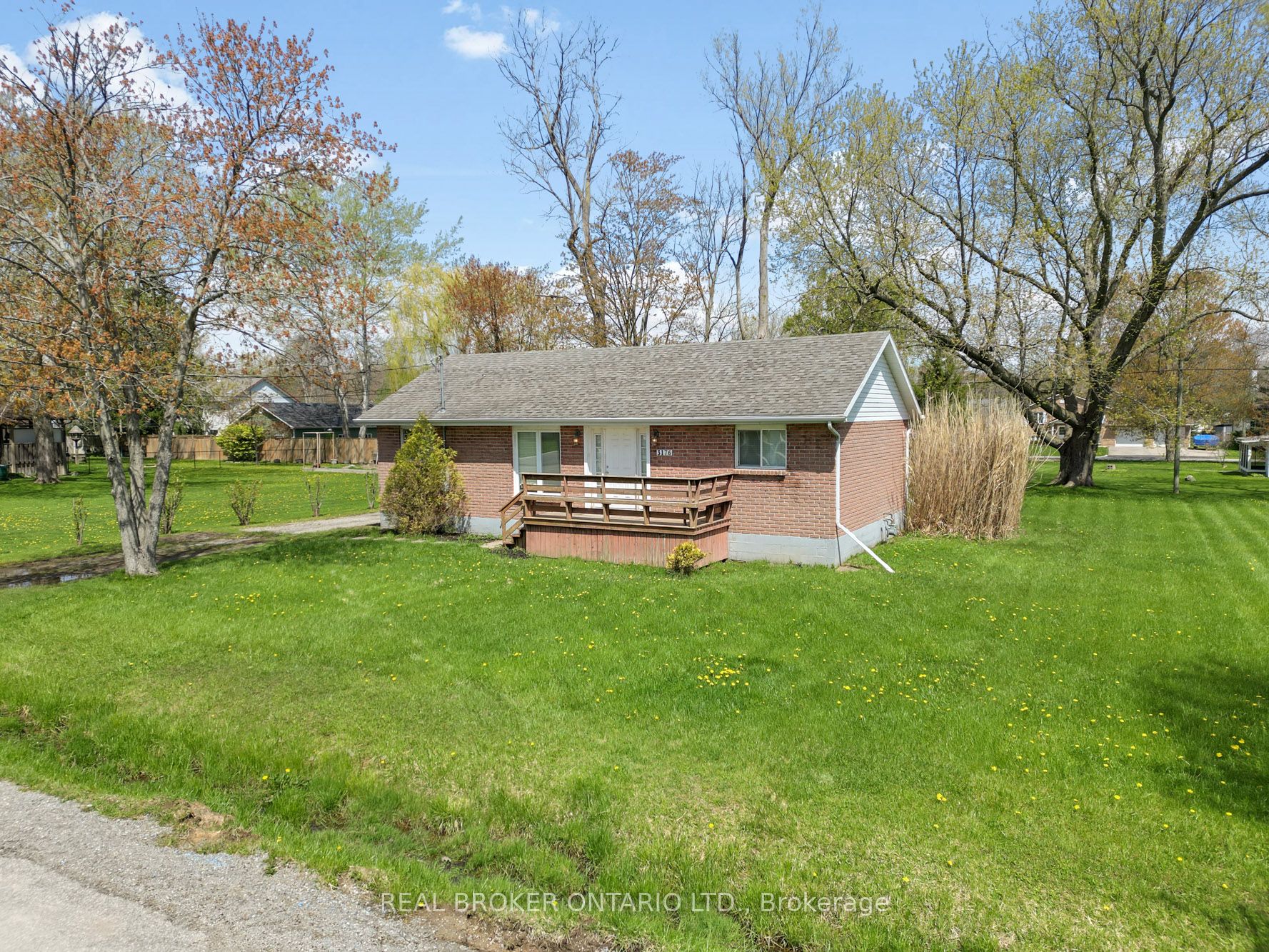 3176 Evadere Avenue Property Photo 31