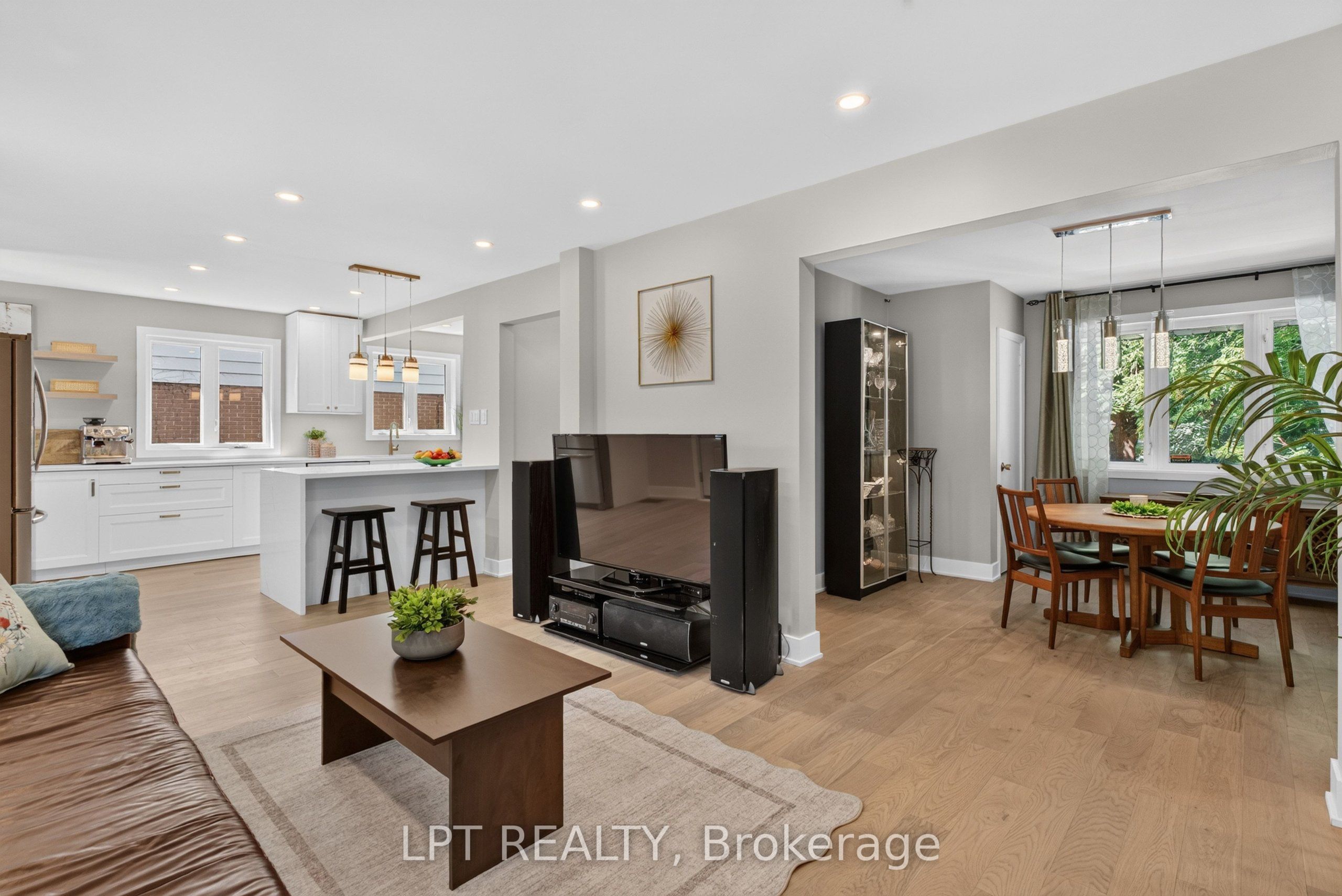 337 Joffre-belanger Way Property Photo 3