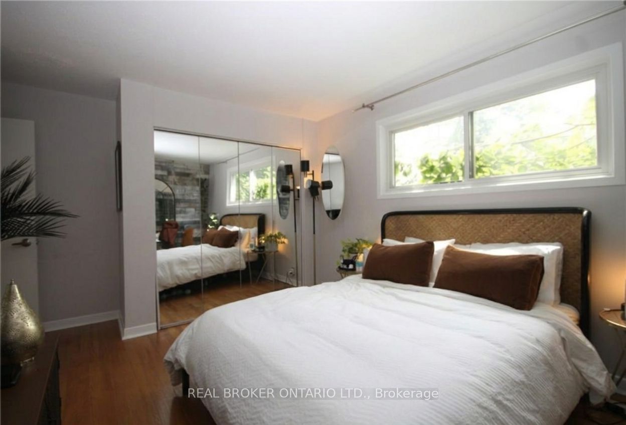 28 Leeming Drive 1 Property Photo 8