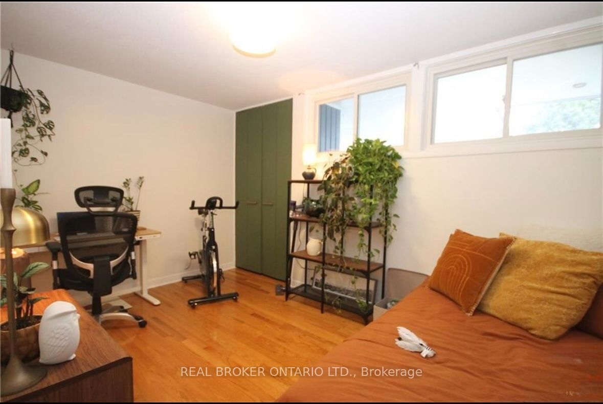 28 Leeming Drive 1 Property Photo 11