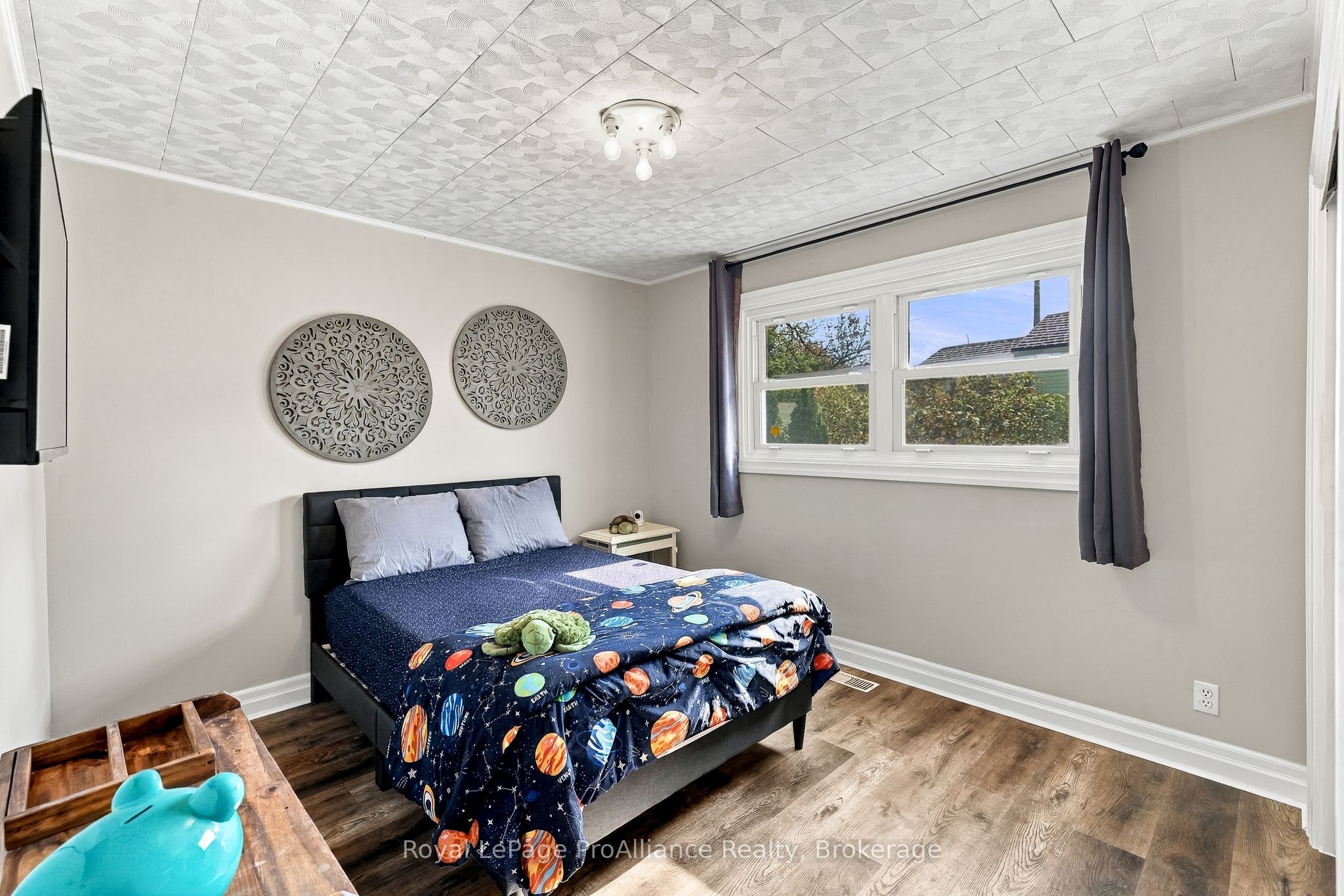 41 Centre Street Property Photo 26