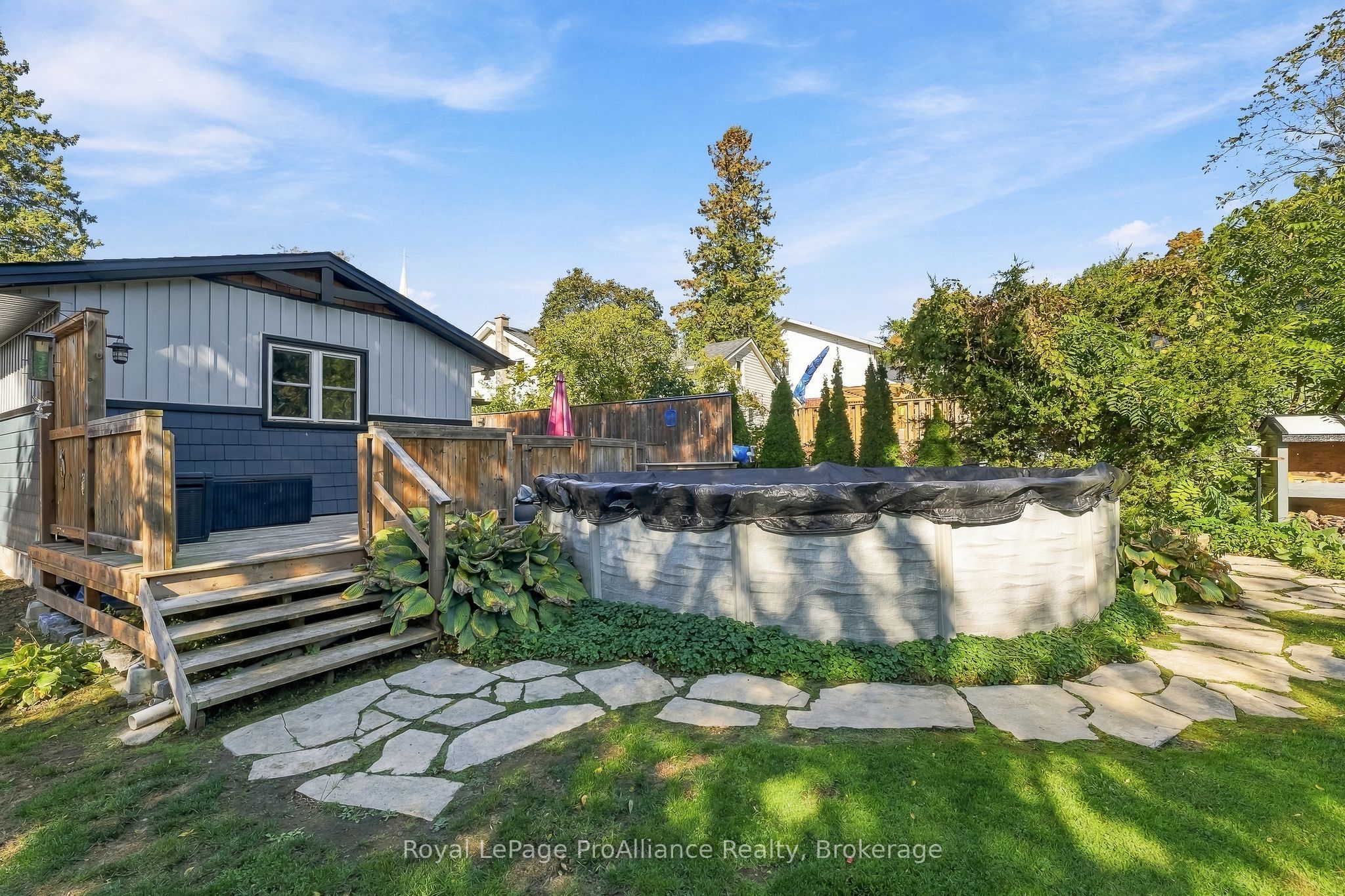 41 Centre Street Property Photo 37