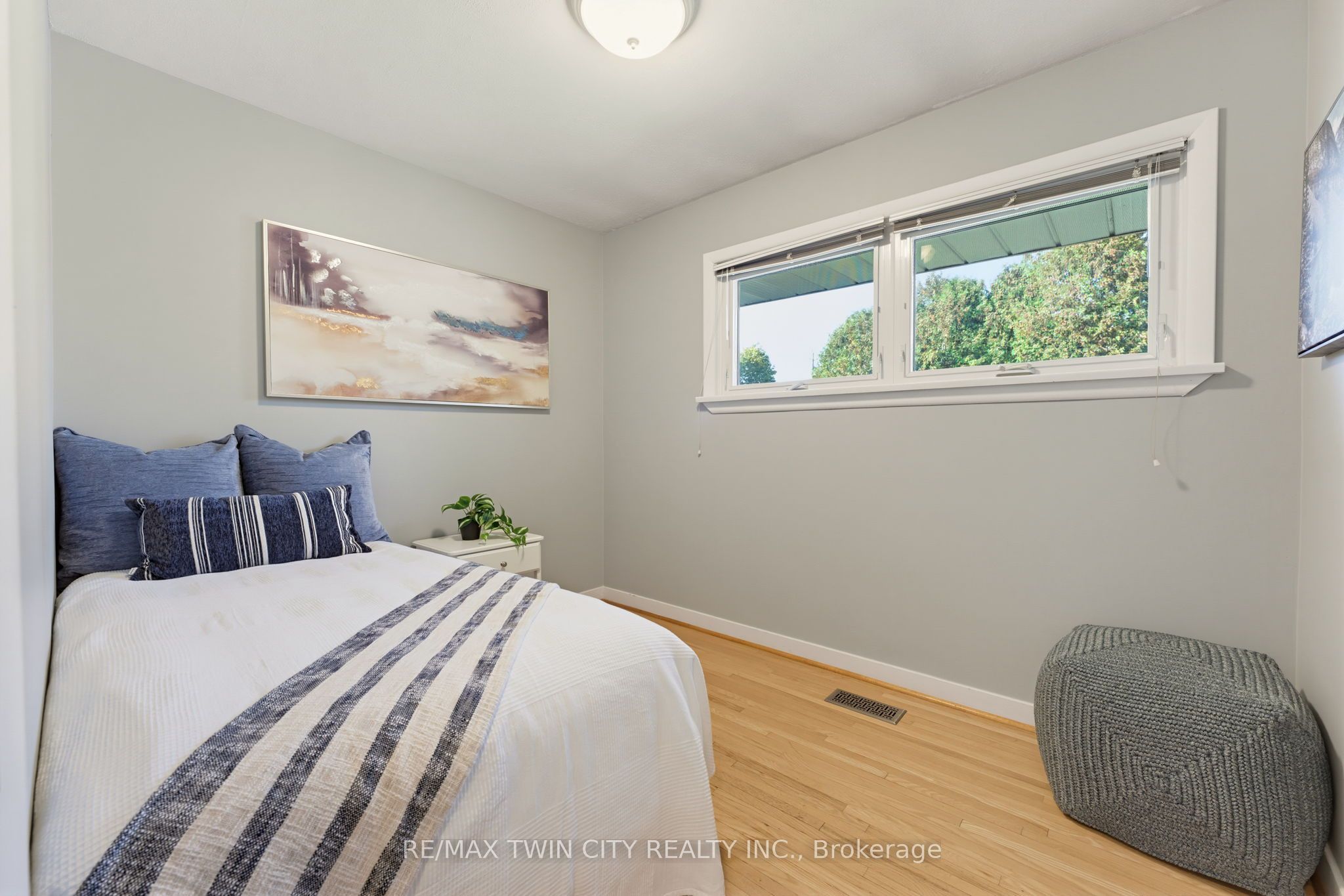 38 Varadi Avenue Property Photo 14