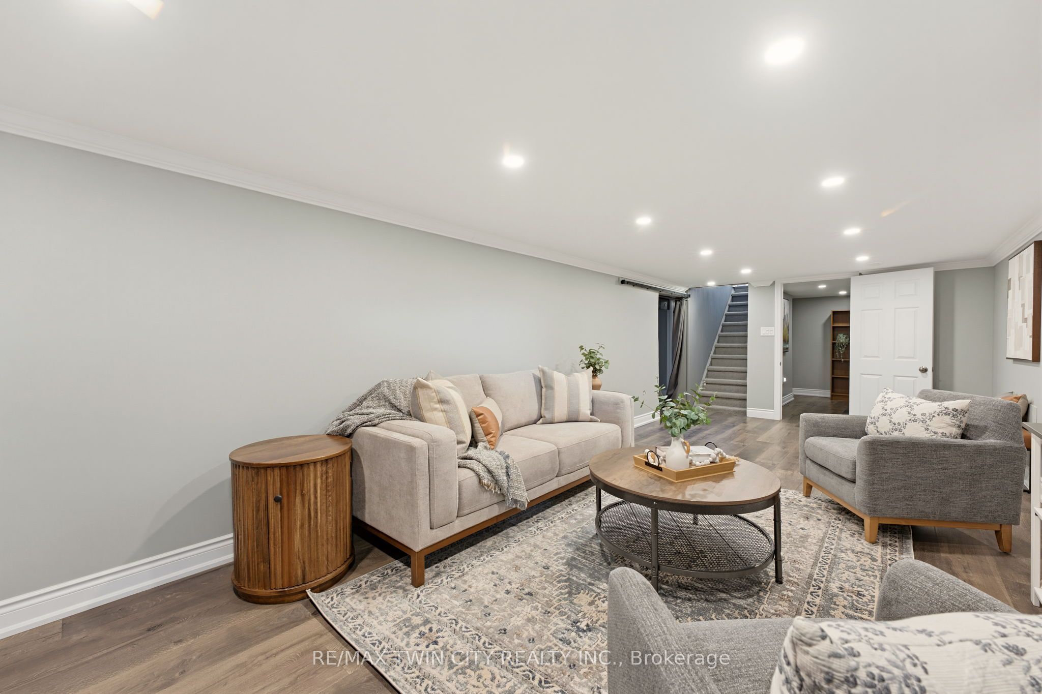 38 Varadi Avenue Property Photo 18