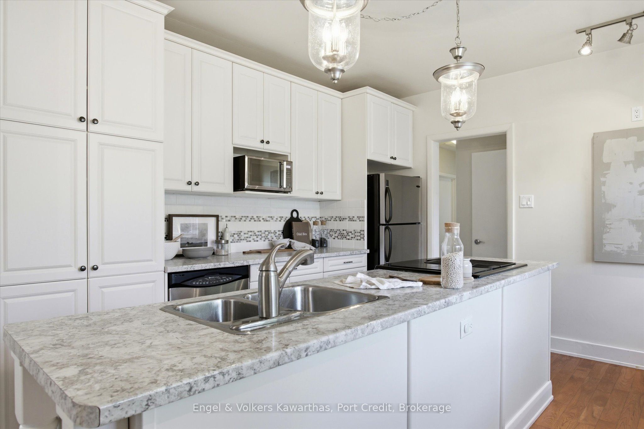 1331 Gordon Avenue Property Photo 14