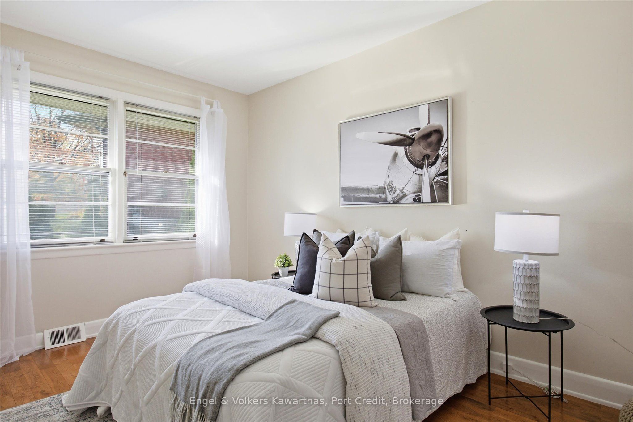 1331 Gordon Avenue Property Photo 25