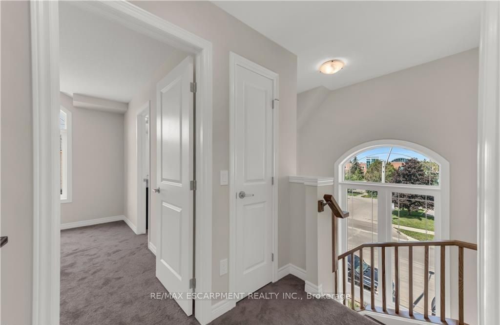 19 Picardy Drive 39 Property Photo 16