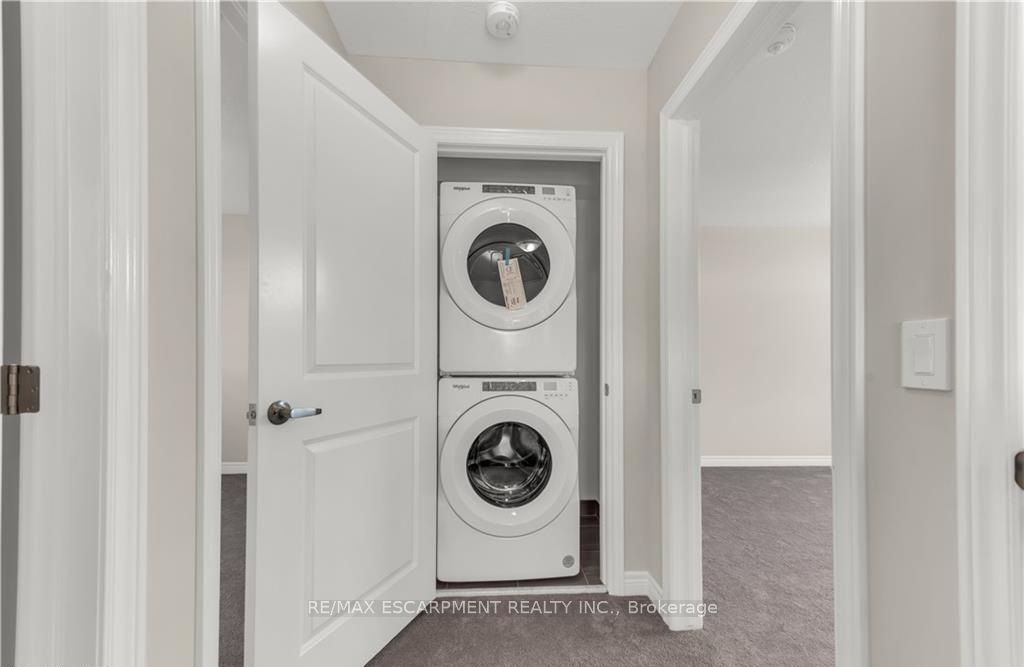 19 Picardy Drive 39 Property Photo 17