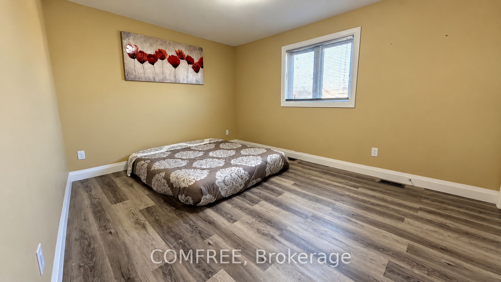 32 Hawthorne Crescent Property Photo 8