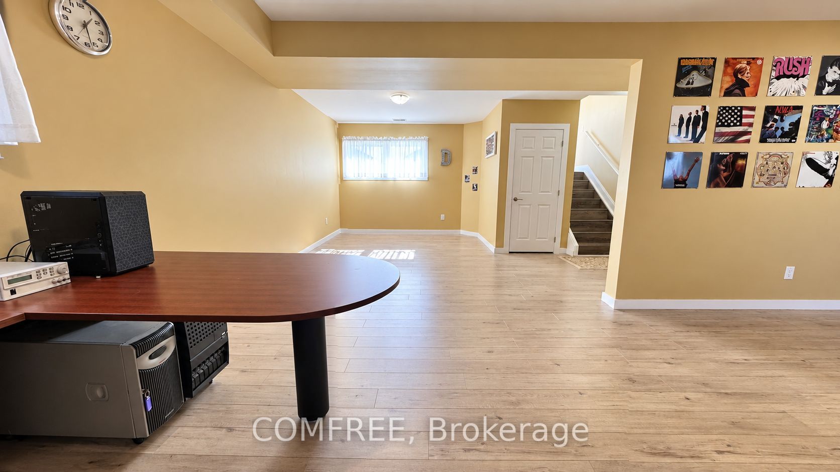 32 Hawthorne Crescent Property Photo 16