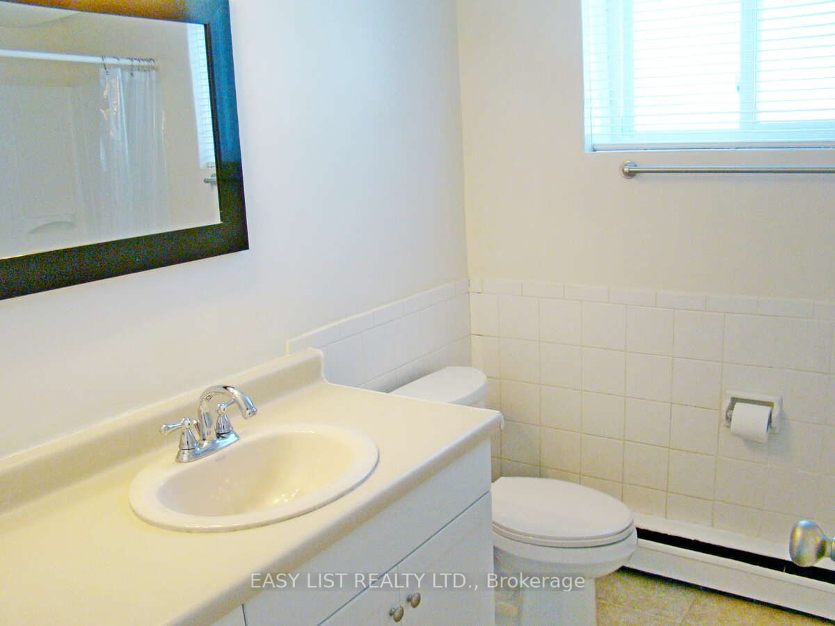 8650 Wyandotte Street E 27 Property Photo 5