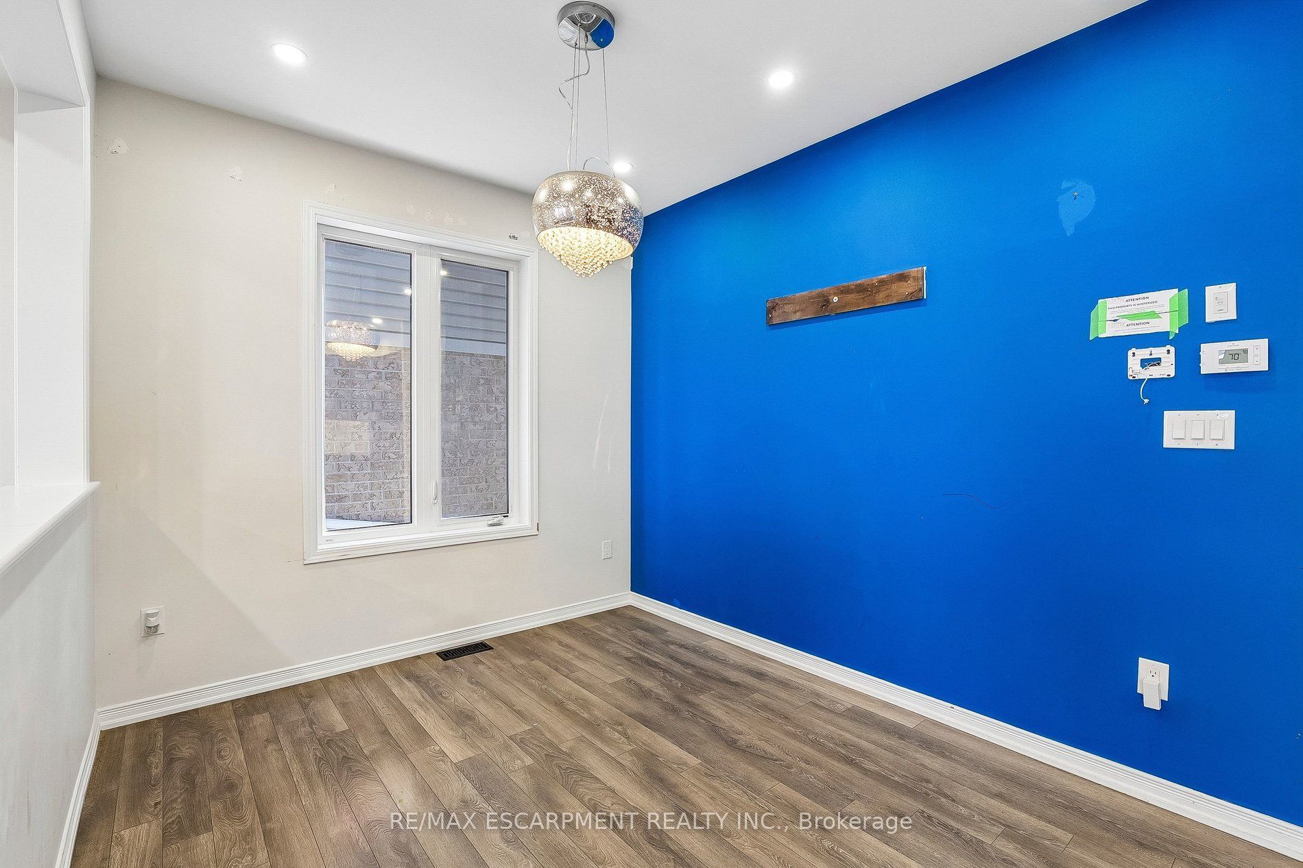 16 Alexandra Drive Property Photo 5