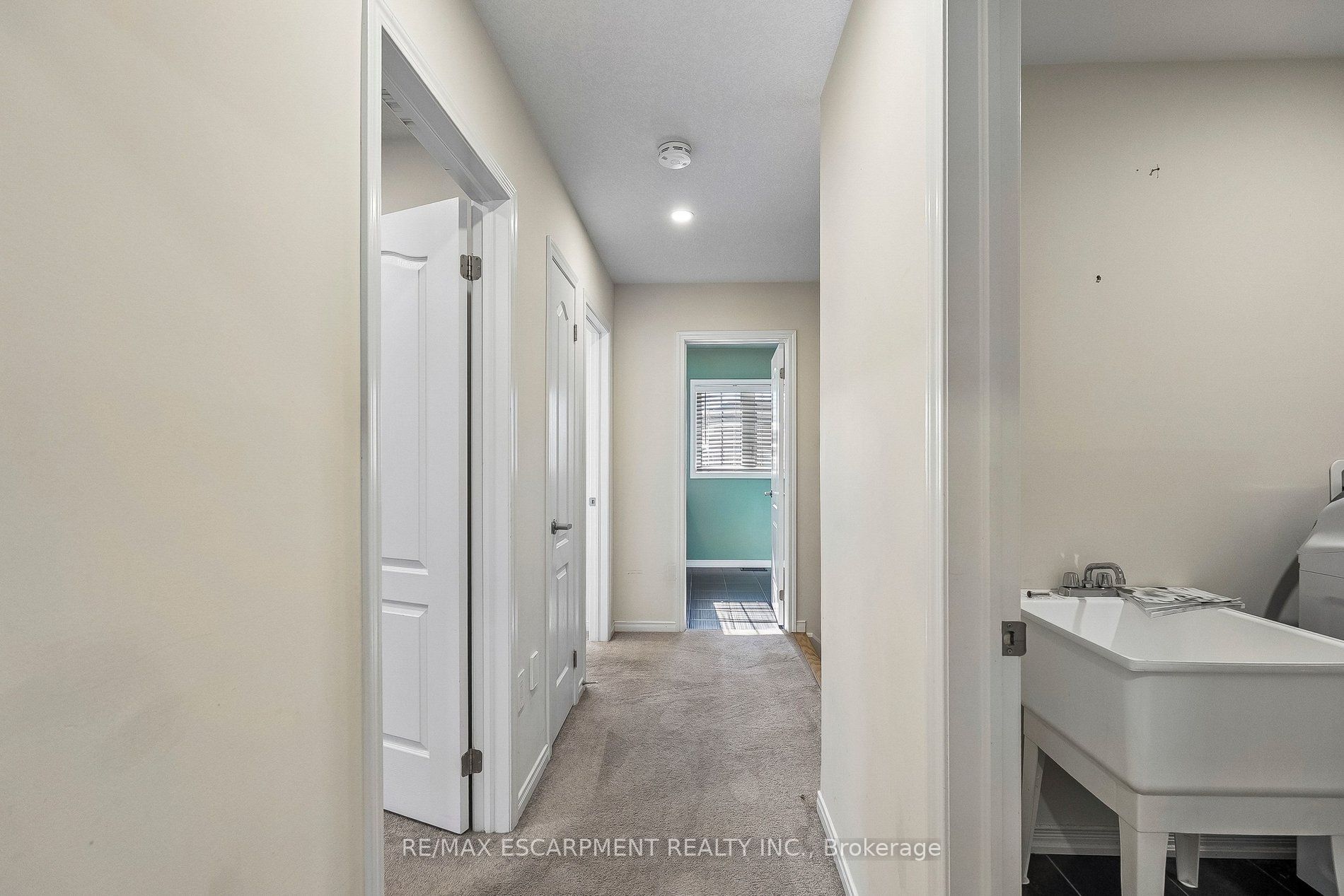 16 Alexandra Drive Property Photo 21