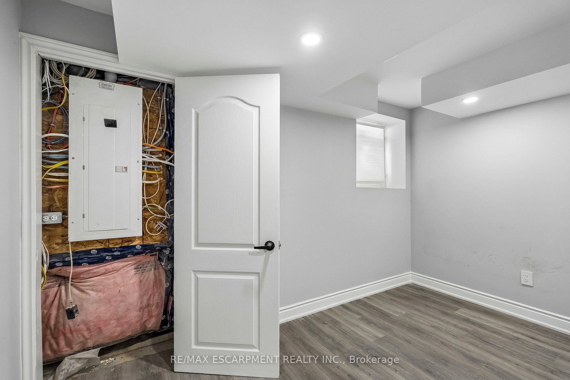 16 Alexandra Drive Property Photo 30