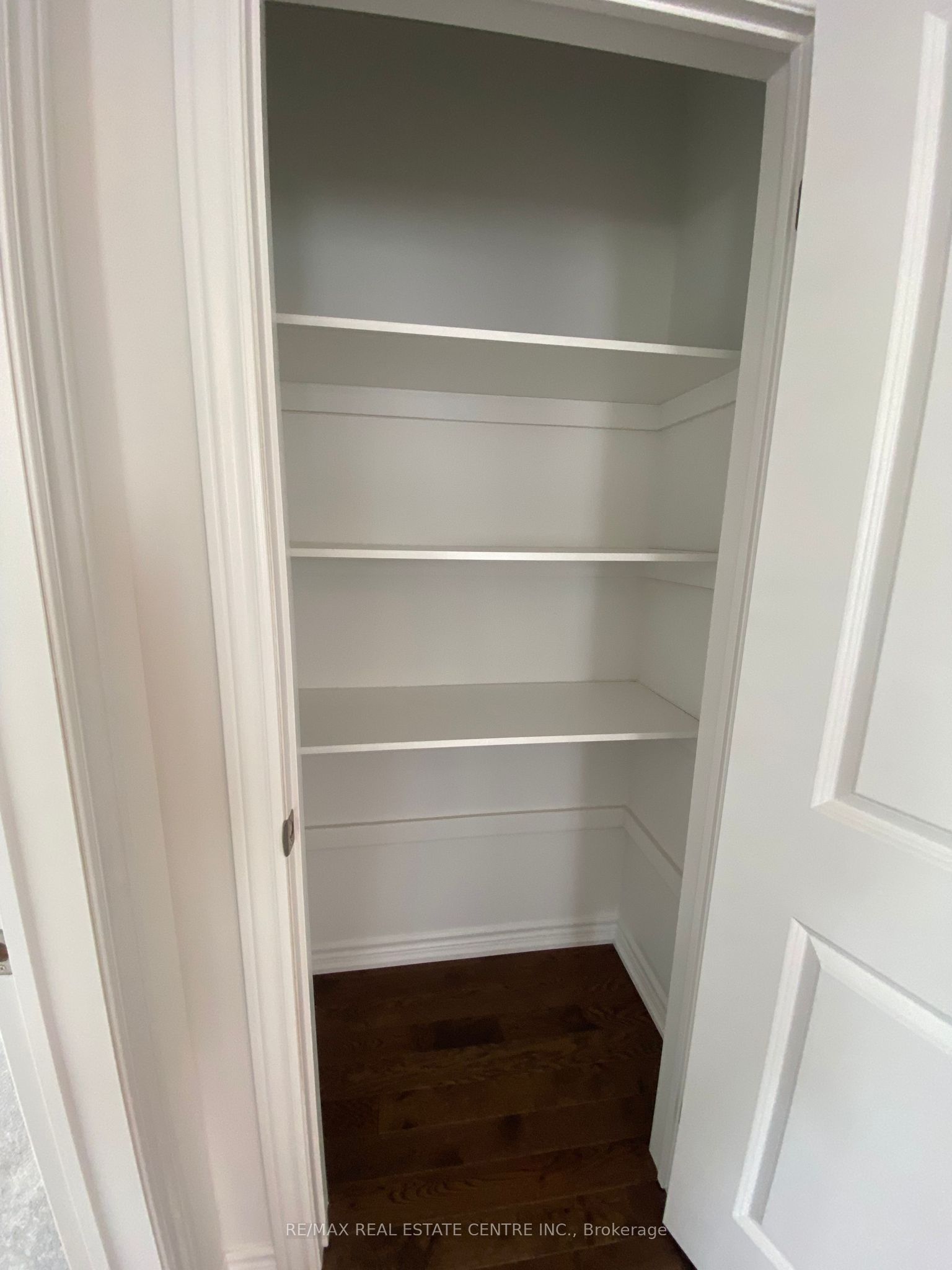 175 Adley Street Property Photo 11