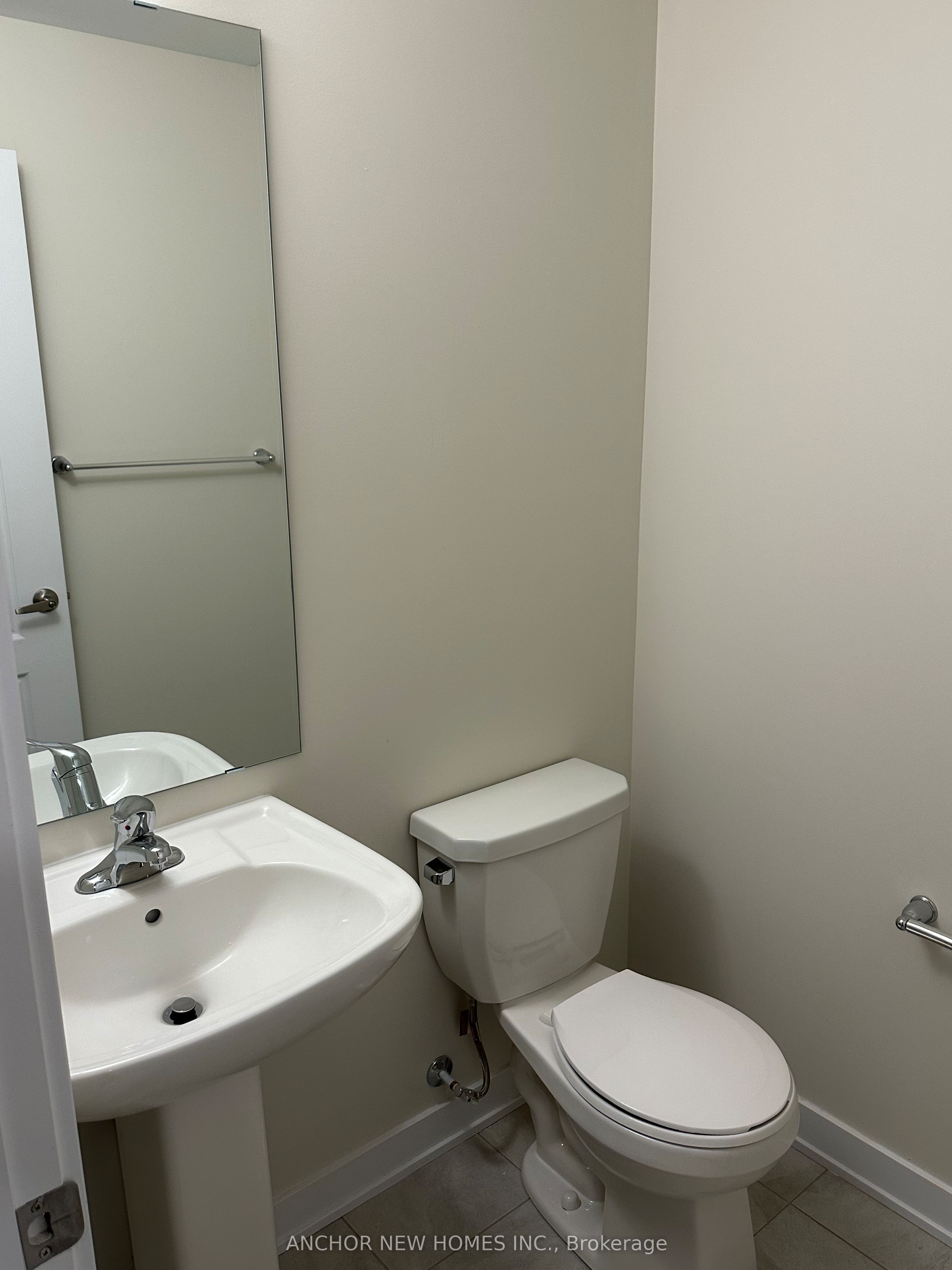 81 Keelson Street E Property Photo 19