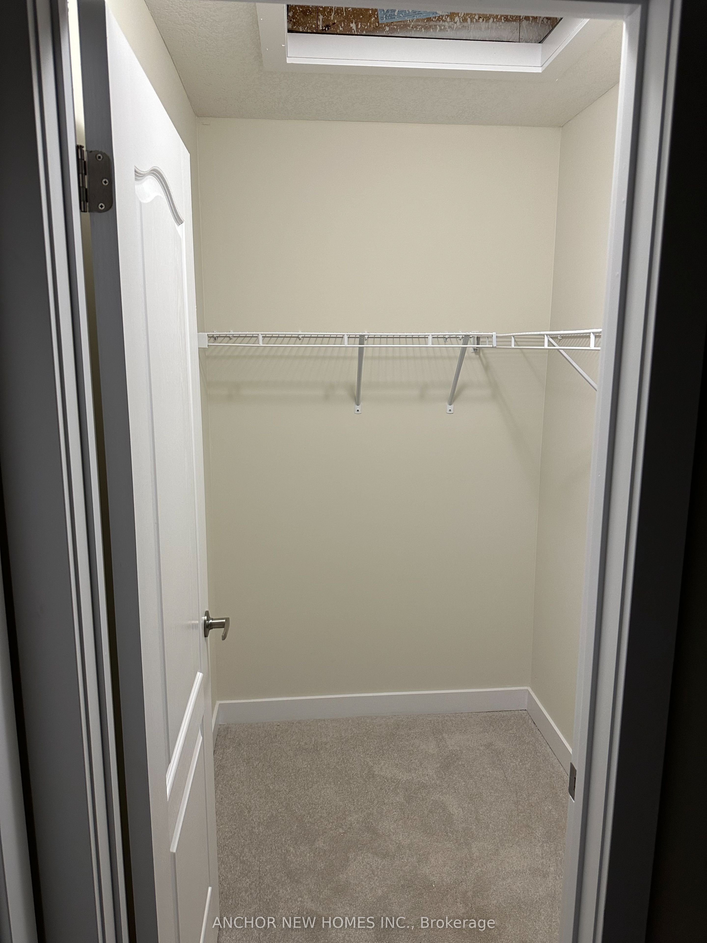 81 Keelson Street E Property Photo 21