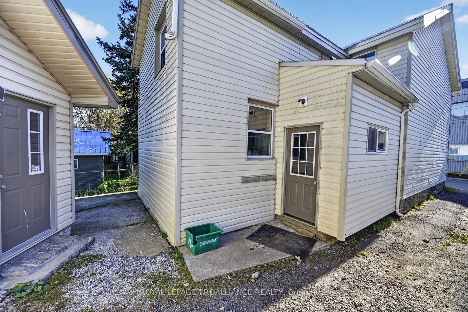 22 Abbott Street Property Photo 3